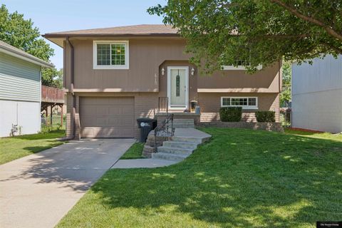 Photo of 4710 P Street, Omaha, NE 68117 (MLS # 22614221)