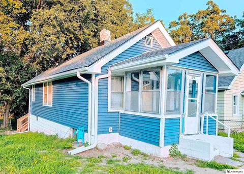 Photo of 2715 S 15th Street, Omaha, NE 68108 (MLS # 22614211)