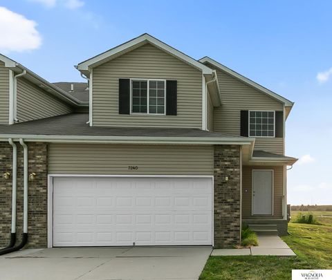 Photo of 7240 Dorchester Court, Lincoln, NE 68521 (MLS # 22605616)