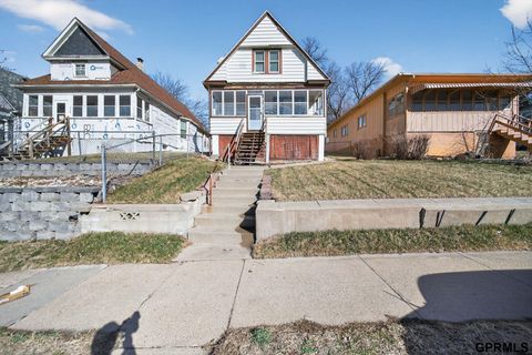 Photo of 2707 S 20Th Street, Omaha, NE 68108 (MLS # 22607727)