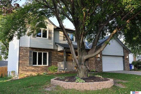 Photo of 3036 Laredo Drive, Lincoln, NE 68516 (MLS # 22534407)