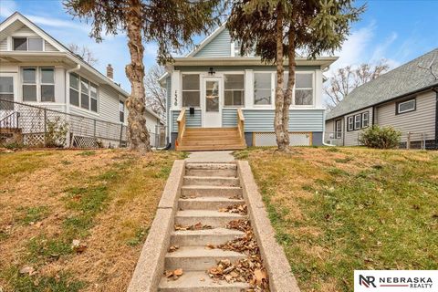 Photo of 1330 S 21st Street, Omaha, NE 68107 (MLS # 22607138)
