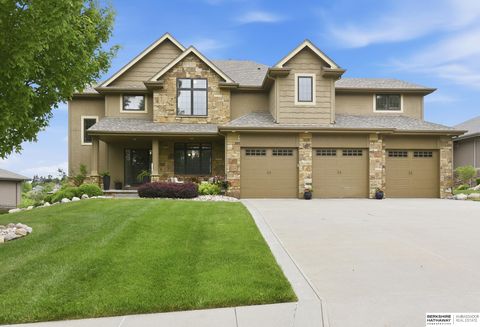 Photo of 3114 N 193rd Street, Omaha, NE 68022 (MLS # 22616408)