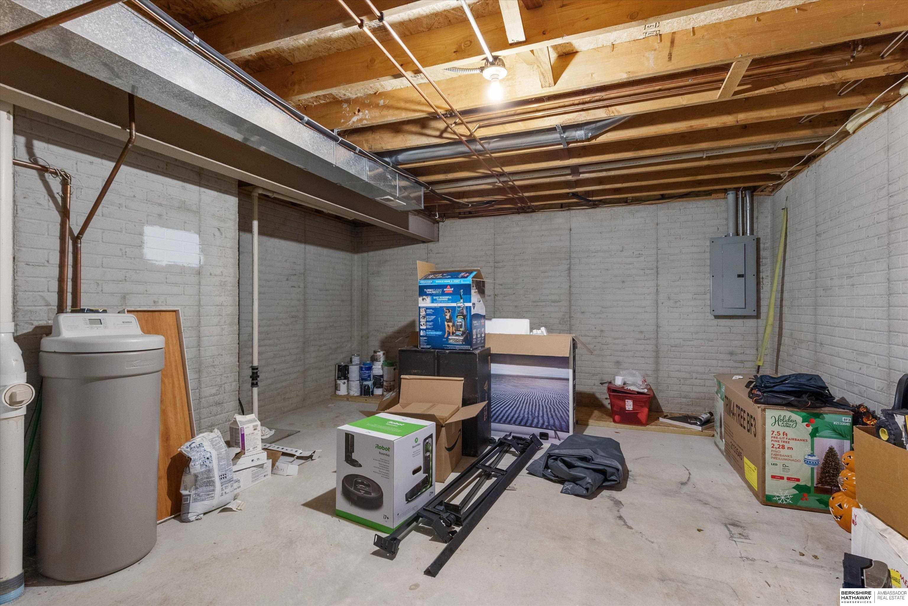 Omaha, Nebraska 68116, United States, 3 Bedrooms Bedrooms, ,3 BathroomsBathrooms,Residential,Pending,144686