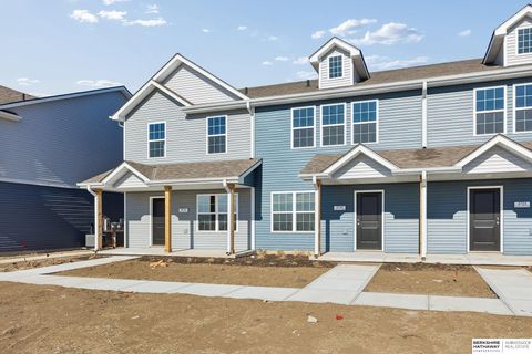 Photo of 4719 E 21st Avenue, Fremont, NE 68025 (MLS # 22602663)