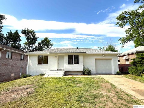 Photo of 3100 Q Street, Lincoln, NE 68503 (MLS # 22617667)