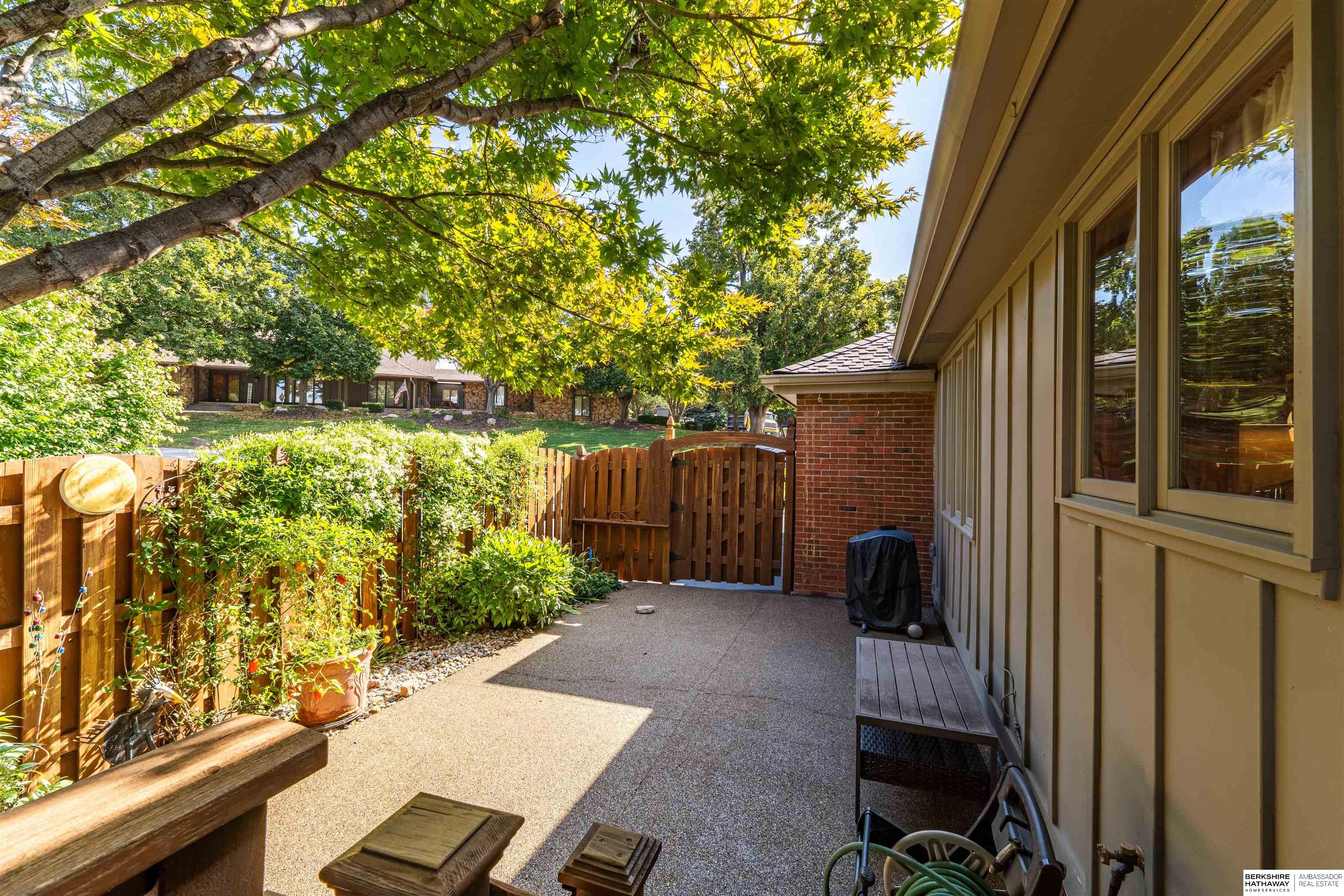 Omaha, Nebraska 68137, United States, 3 Bedrooms Bedrooms, ,4 BathroomsBathrooms,Residential,Active,204600