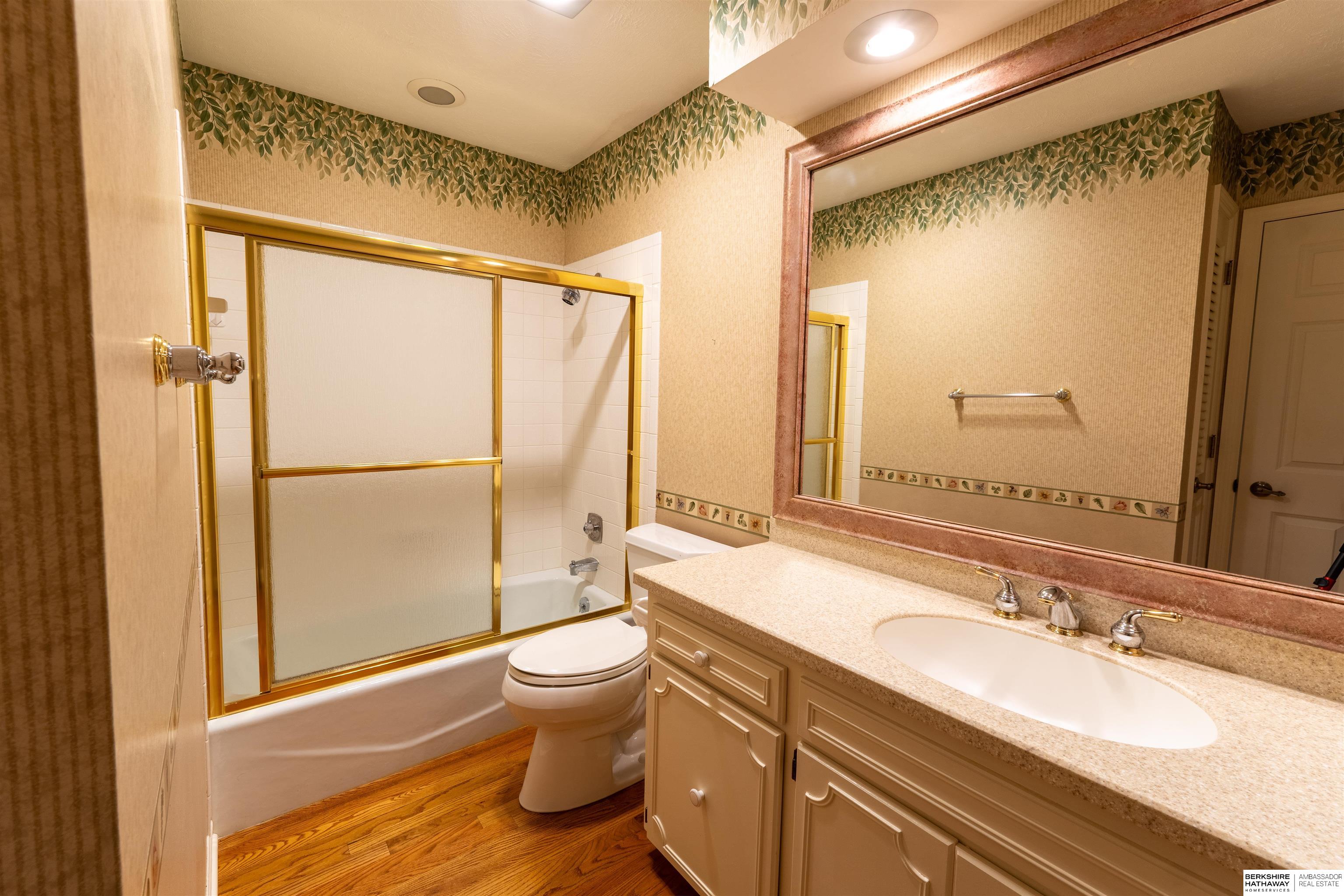 Omaha, Nebraska 68137, United States, 3 Bedrooms Bedrooms, ,4 BathroomsBathrooms,Residential,Active,204600