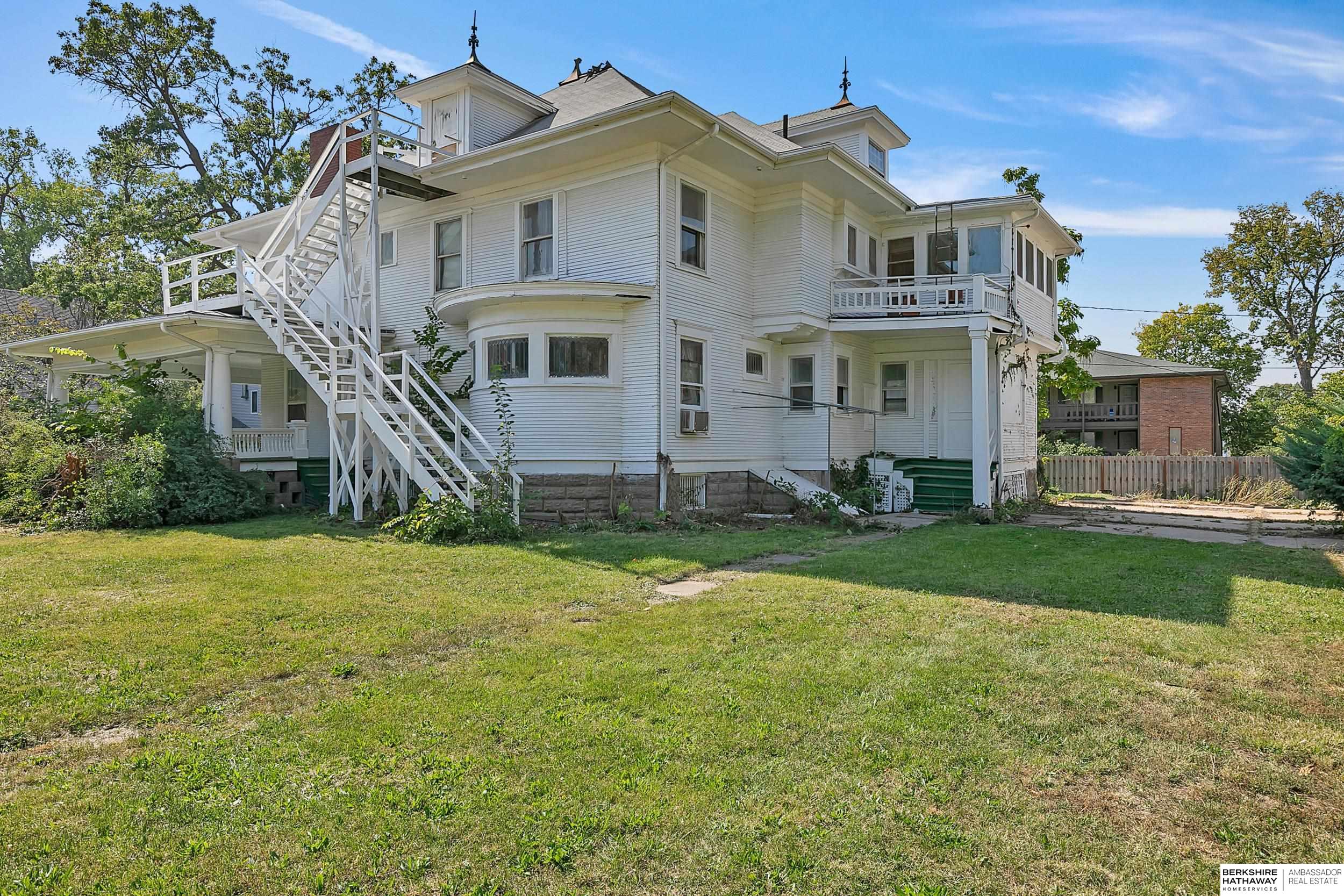 Lincoln, Nebraska 68502, United States, 8 Bedrooms Bedrooms, ,5 BathroomsBathrooms,Residential,Active,246793