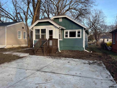 Photo of 3343 N 40th Avenue, Omaha, NE 68111 (MLS # 22535522)