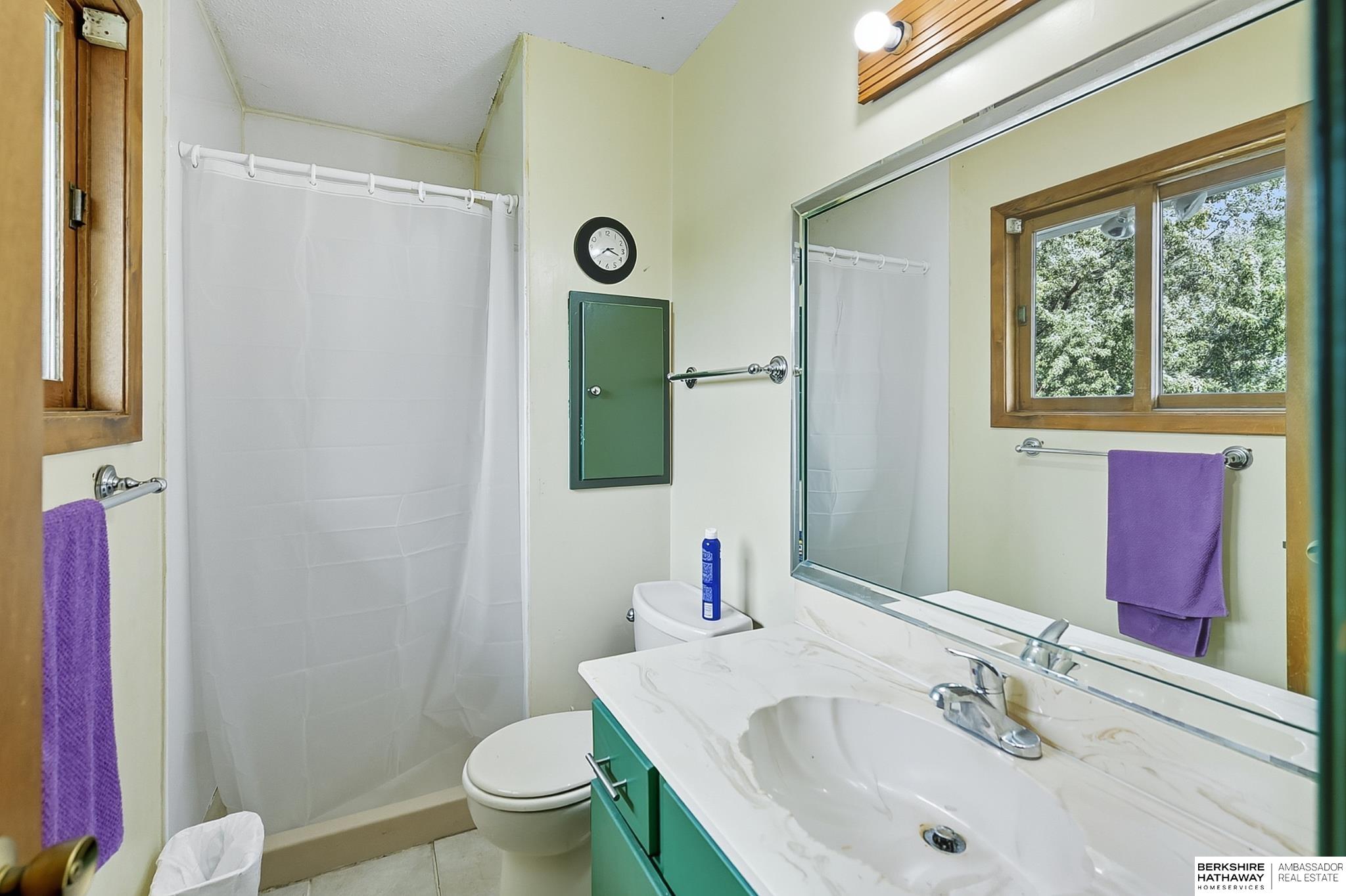 Blair, Nebraska 68008, United States, 4 Bedrooms Bedrooms, ,3 BathroomsBathrooms,Residential,Active,246148