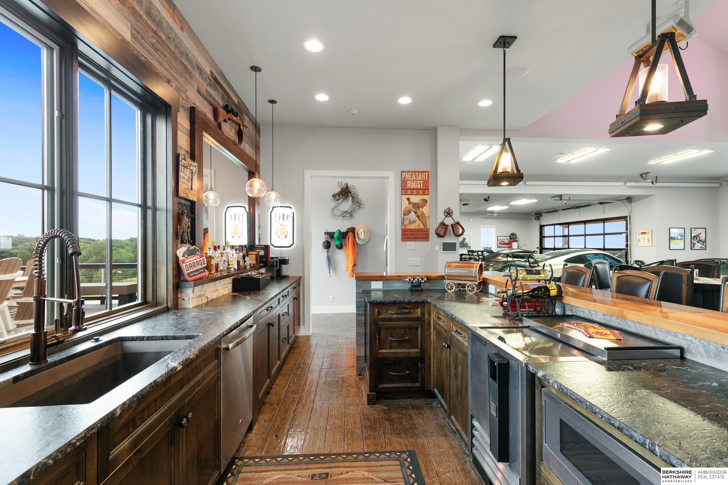 Valley, Nebraska 68064, United States, 5 Bedrooms Bedrooms, ,6 BathroomsBathrooms,Residential,Active,184289