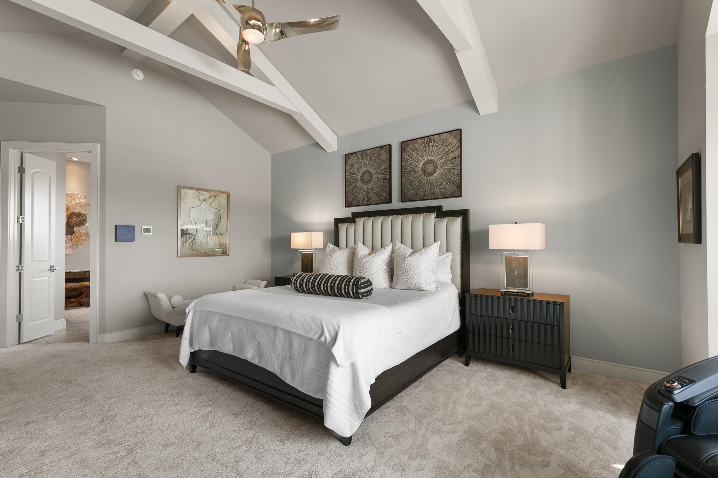 Valley, Nebraska 68064, United States, 5 Bedrooms Bedrooms, ,6 BathroomsBathrooms,Residential,Active,184289