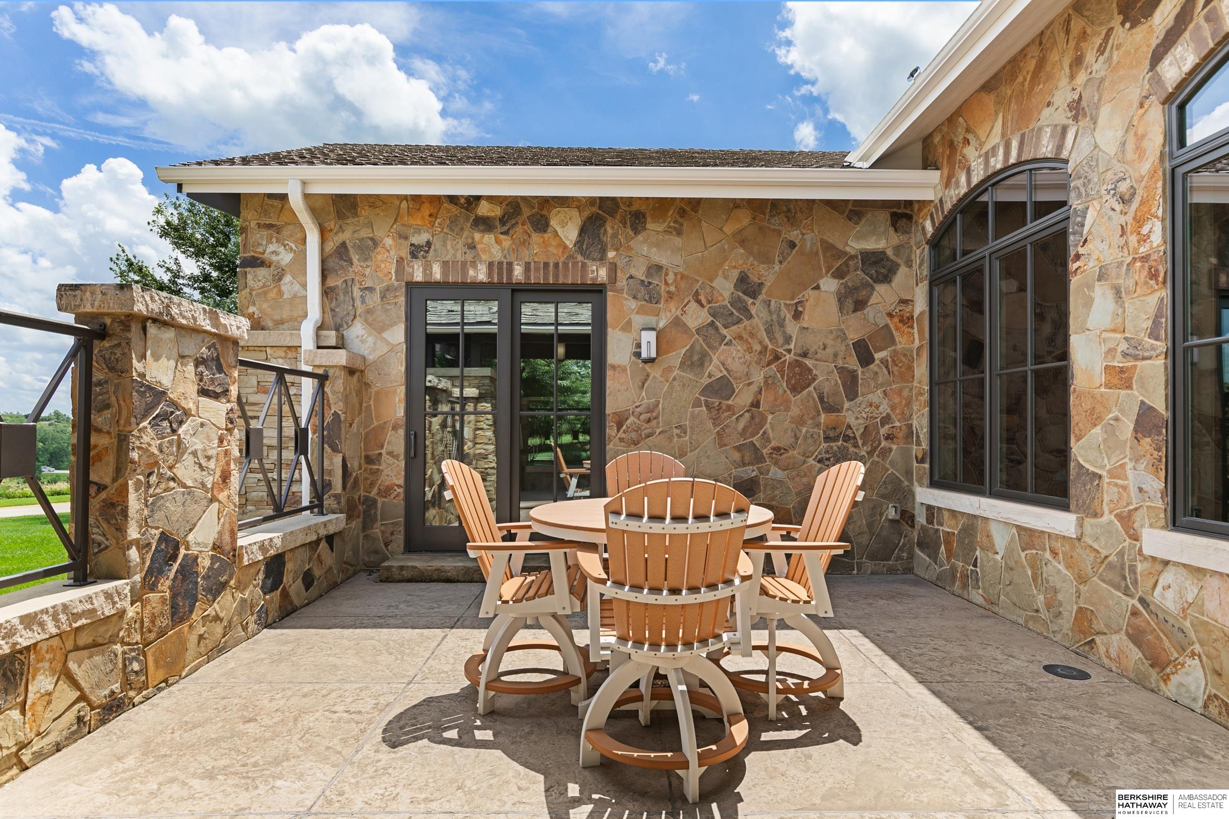 Valley, Nebraska 68064, United States, 5 Bedrooms Bedrooms, ,6 BathroomsBathrooms,Residential,Active,184289