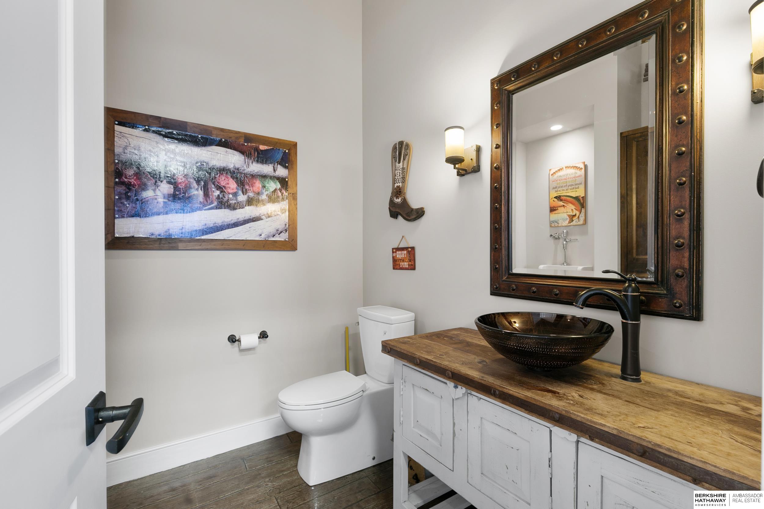 Valley, Nebraska 68064, United States, 5 Bedrooms Bedrooms, ,6 BathroomsBathrooms,Residential,Active,184289