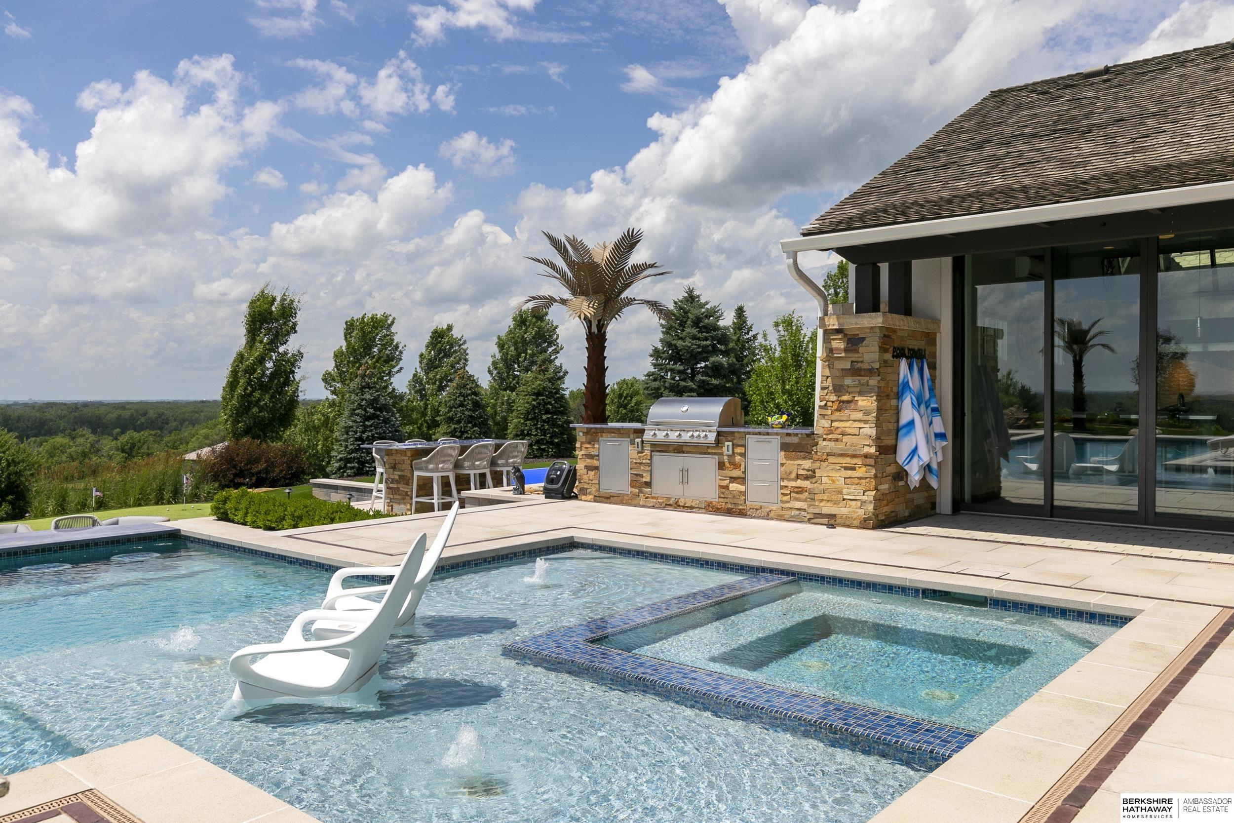 Valley, Nebraska 68064, United States, 5 Bedrooms Bedrooms, ,6 BathroomsBathrooms,Residential,Active,184289