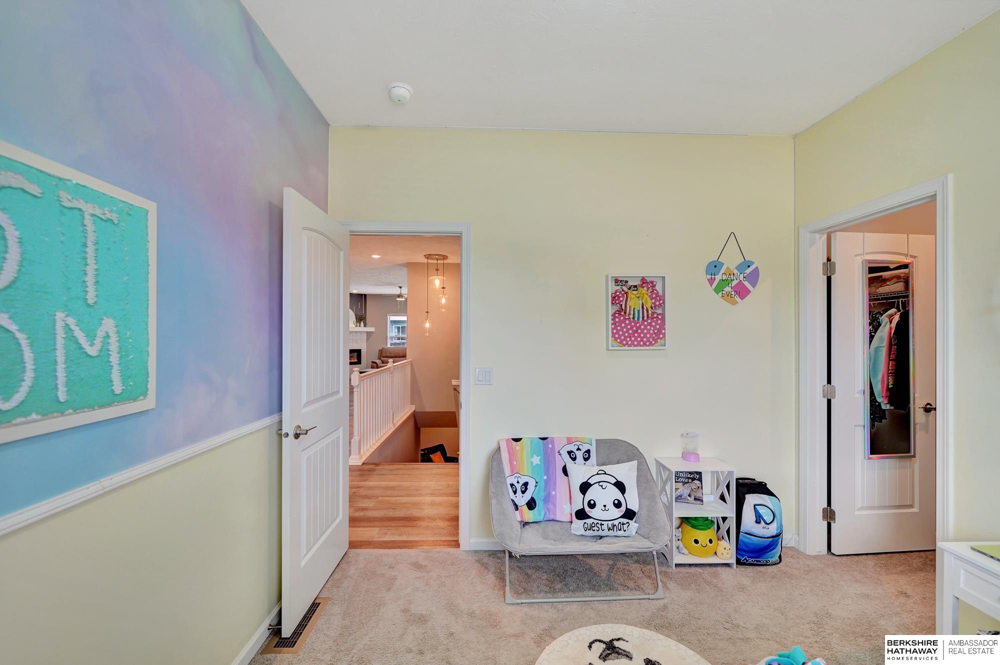 Papillion, Nebraska 68046, United States, 4 Bedrooms Bedrooms, ,3 BathroomsBathrooms,Residential,Active,220677