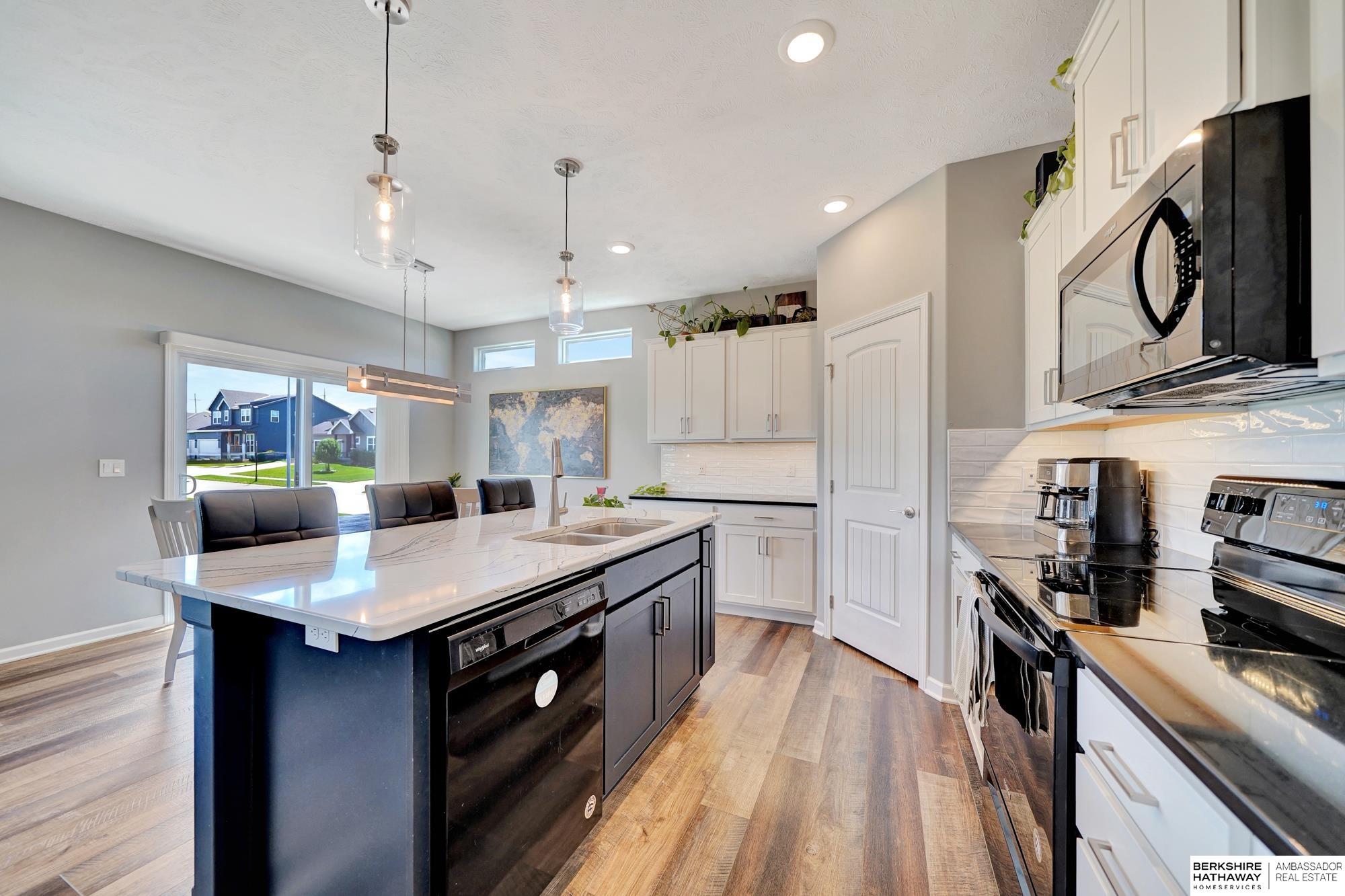 Papillion, Nebraska 68046, United States, 4 Bedrooms Bedrooms, ,3 BathroomsBathrooms,Residential,Active,220677