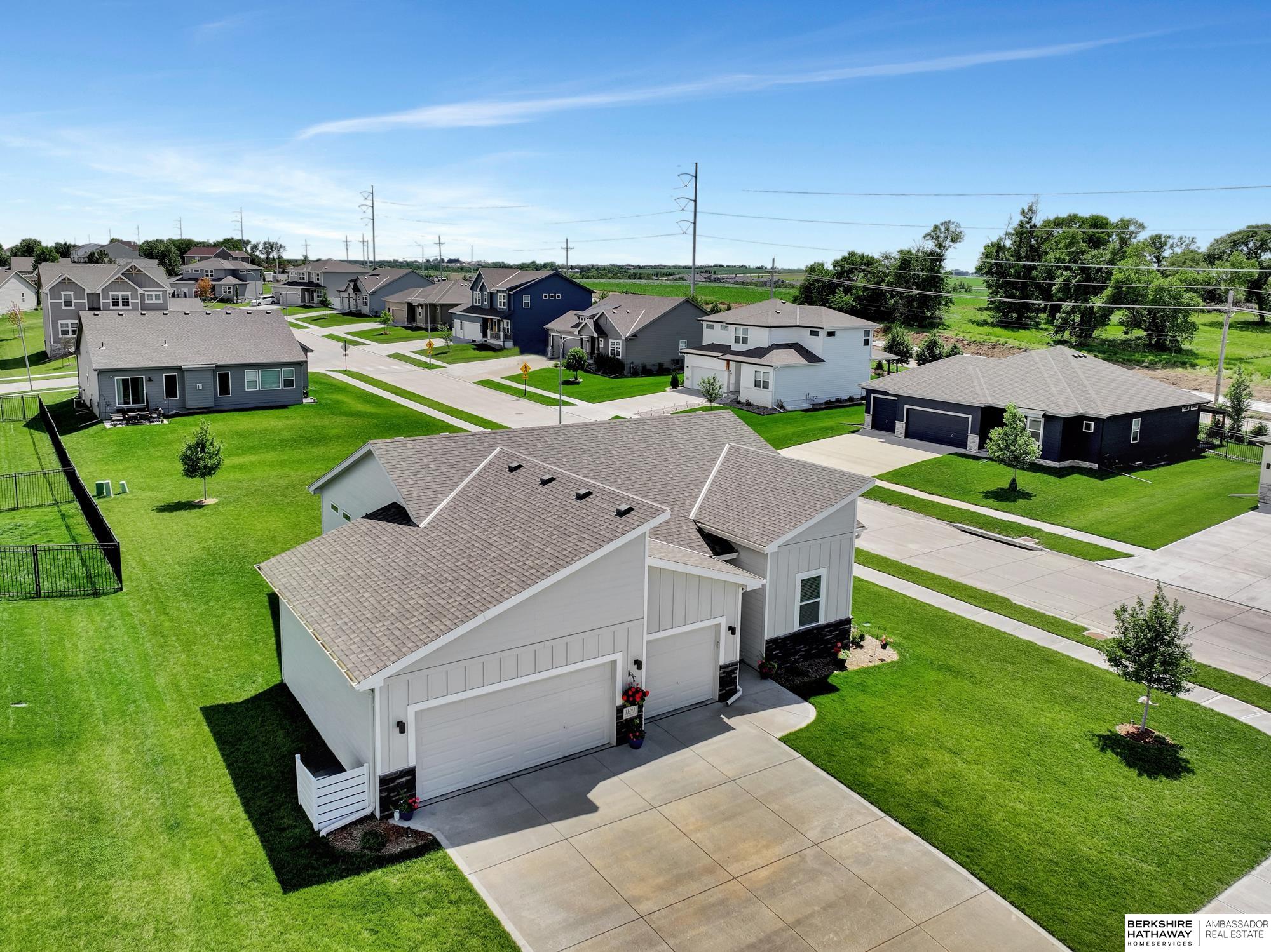 Papillion, Nebraska 68046, United States, 4 Bedrooms Bedrooms, ,3 BathroomsBathrooms,Residential,Active,220677