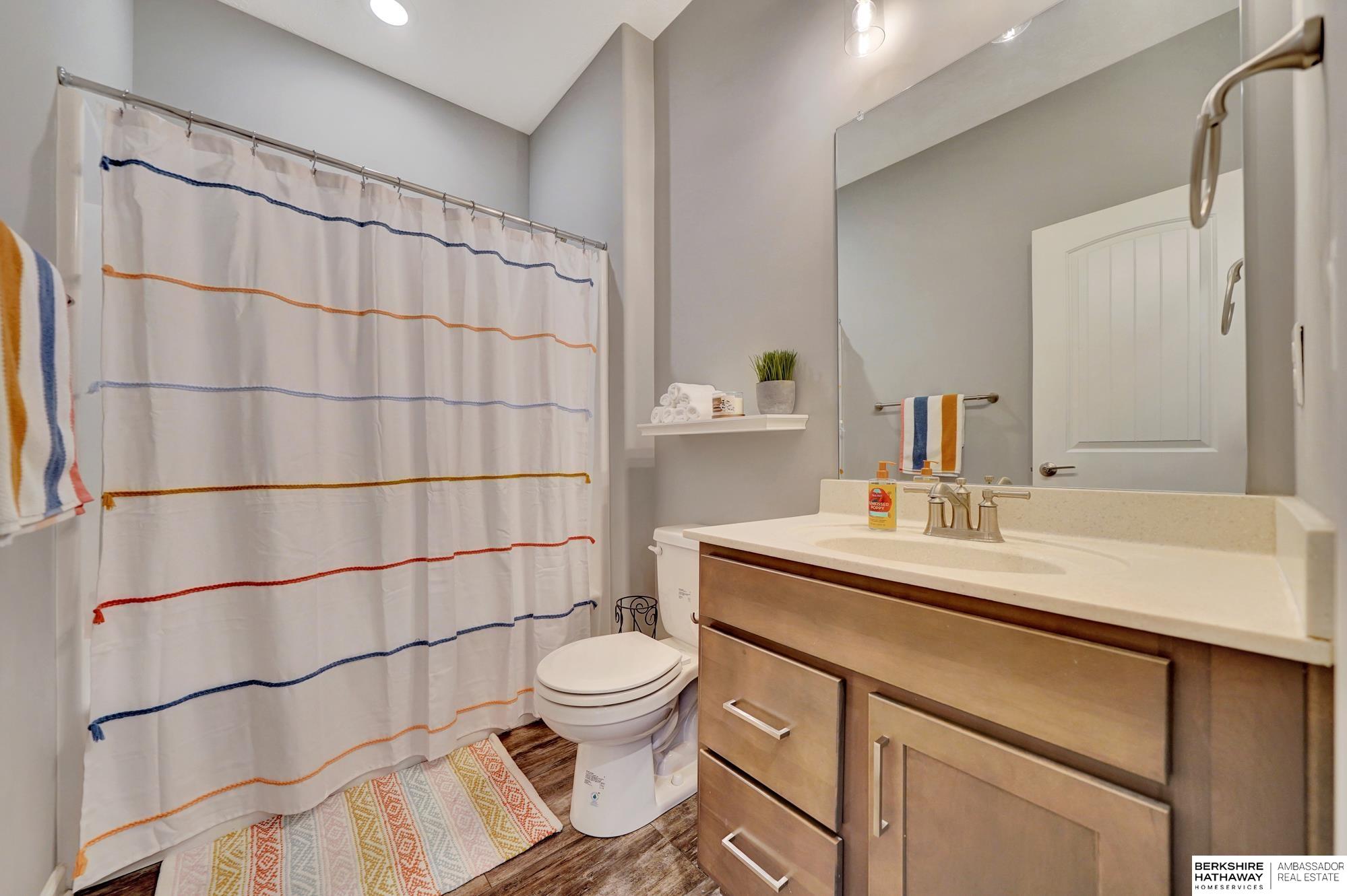 Papillion, Nebraska 68046, United States, 4 Bedrooms Bedrooms, ,3 BathroomsBathrooms,Residential,Active,220677