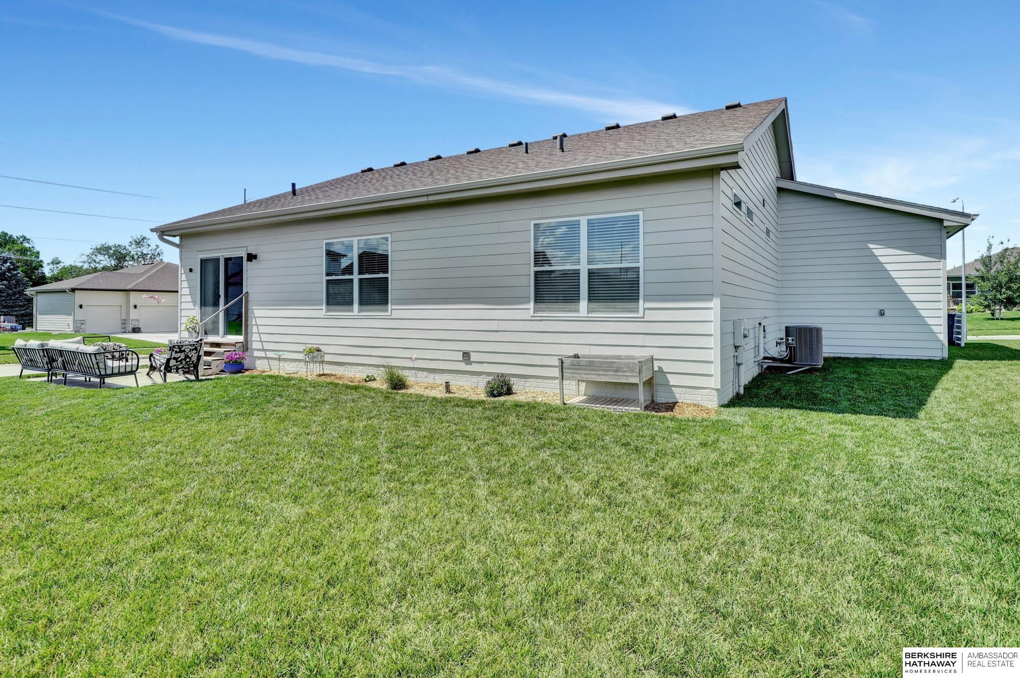 Papillion, Nebraska 68046, United States, 4 Bedrooms Bedrooms, ,3 BathroomsBathrooms,Residential,Active,220677