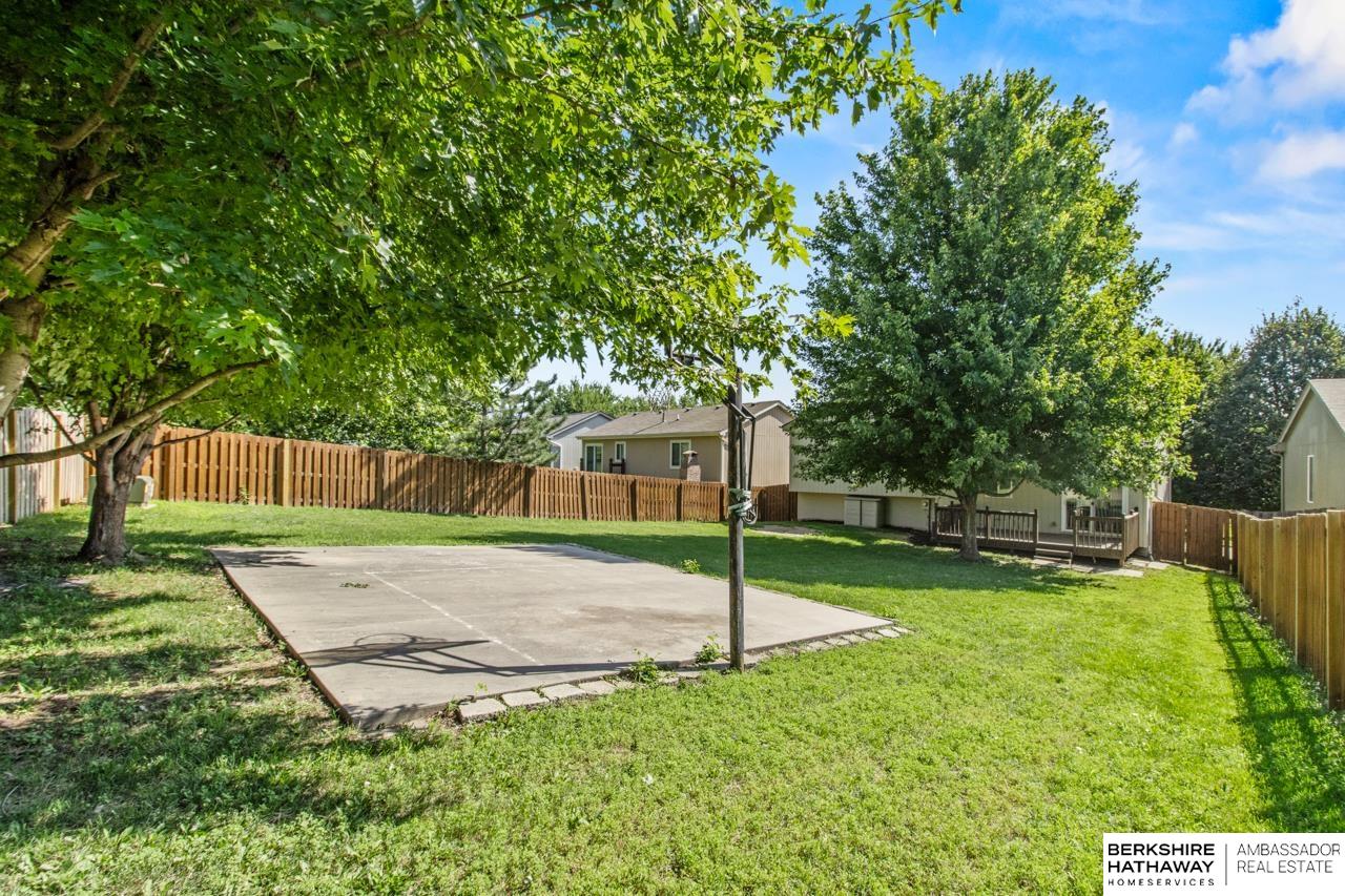 Omaha, Nebraska 68116, United States, 3 Bedrooms Bedrooms, ,2 BathroomsBathrooms,Residential,Active,164949