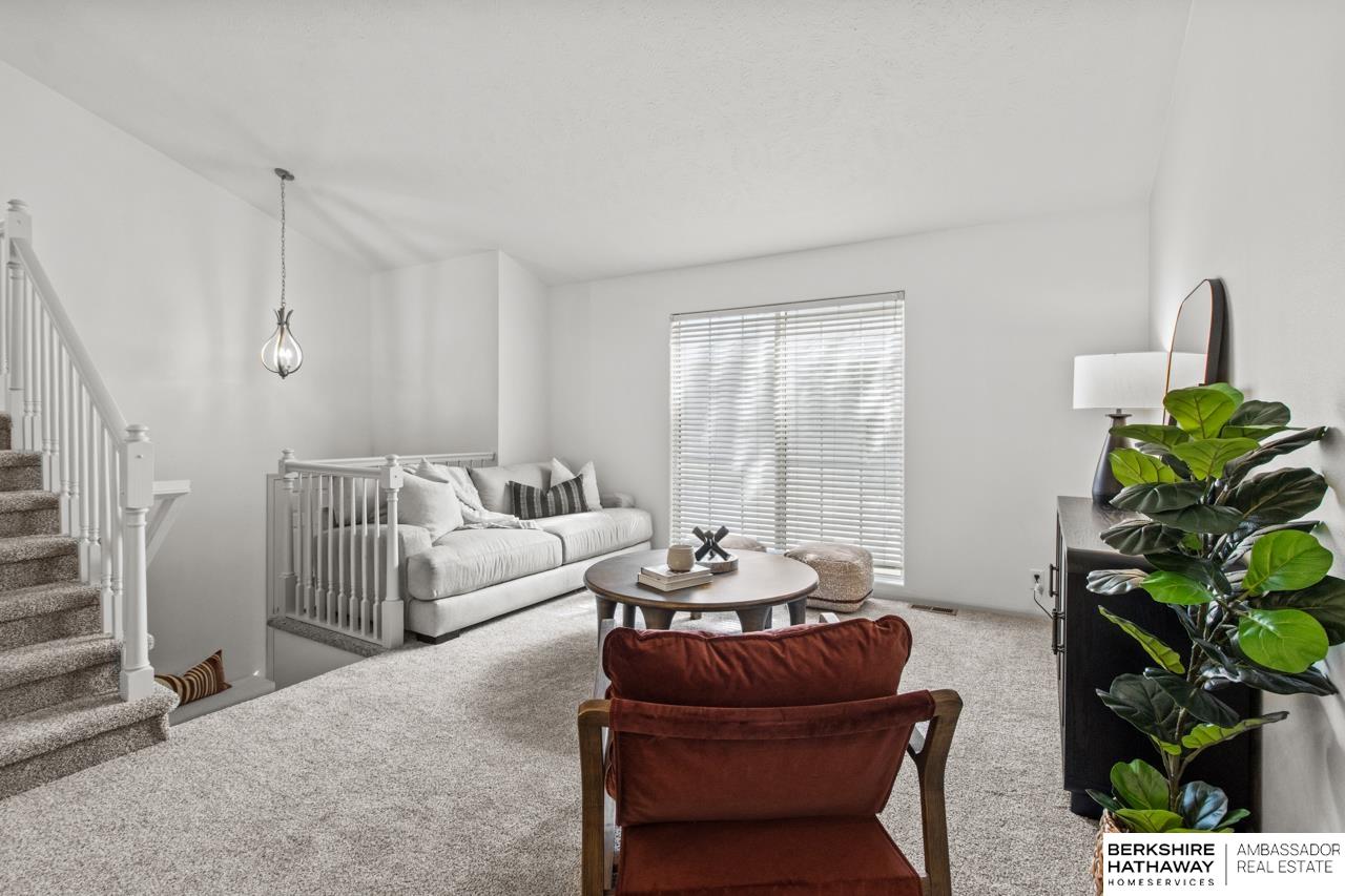 Omaha, Nebraska 68116, United States, 3 Bedrooms Bedrooms, ,2 BathroomsBathrooms,Residential,Active,164949