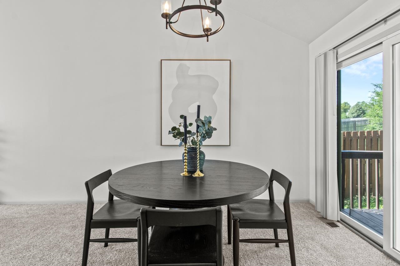 Omaha, Nebraska 68116, United States, 3 Bedrooms Bedrooms, ,2 BathroomsBathrooms,Residential,Active,164949