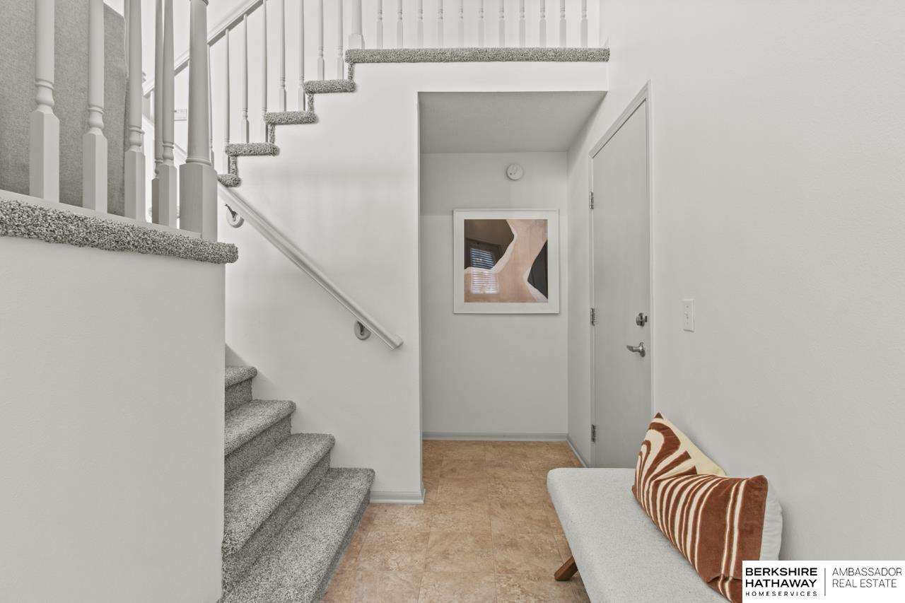 Omaha, Nebraska 68116, United States, 3 Bedrooms Bedrooms, ,2 BathroomsBathrooms,Residential,Active,164949