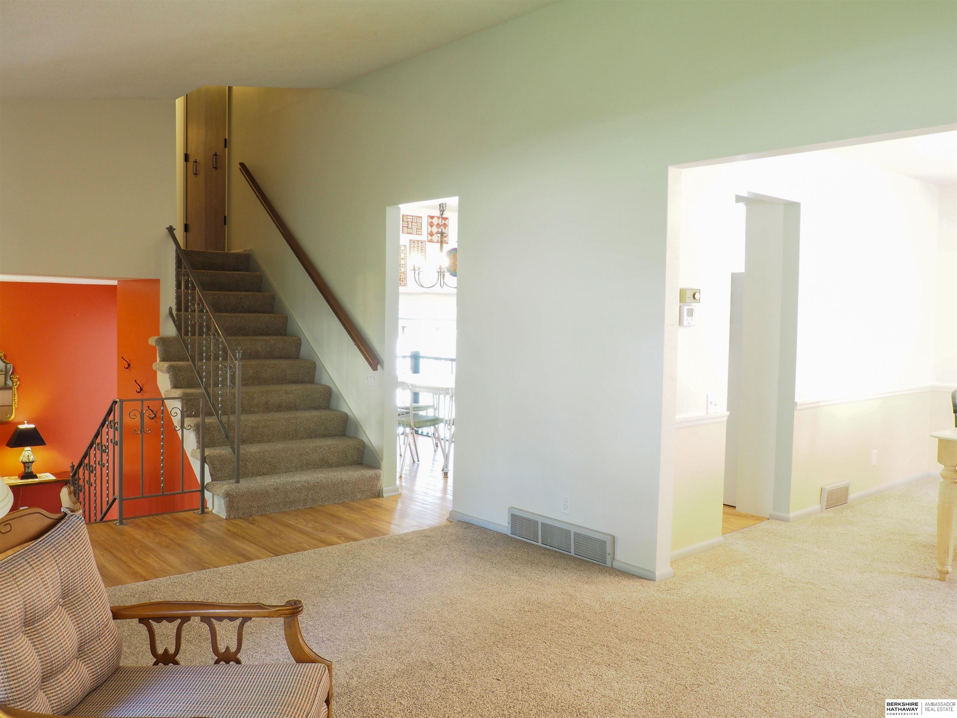 Omaha, Nebraska 68144, United States, 3 Bedrooms Bedrooms, ,2 BathroomsBathrooms,Residential,Active,221336