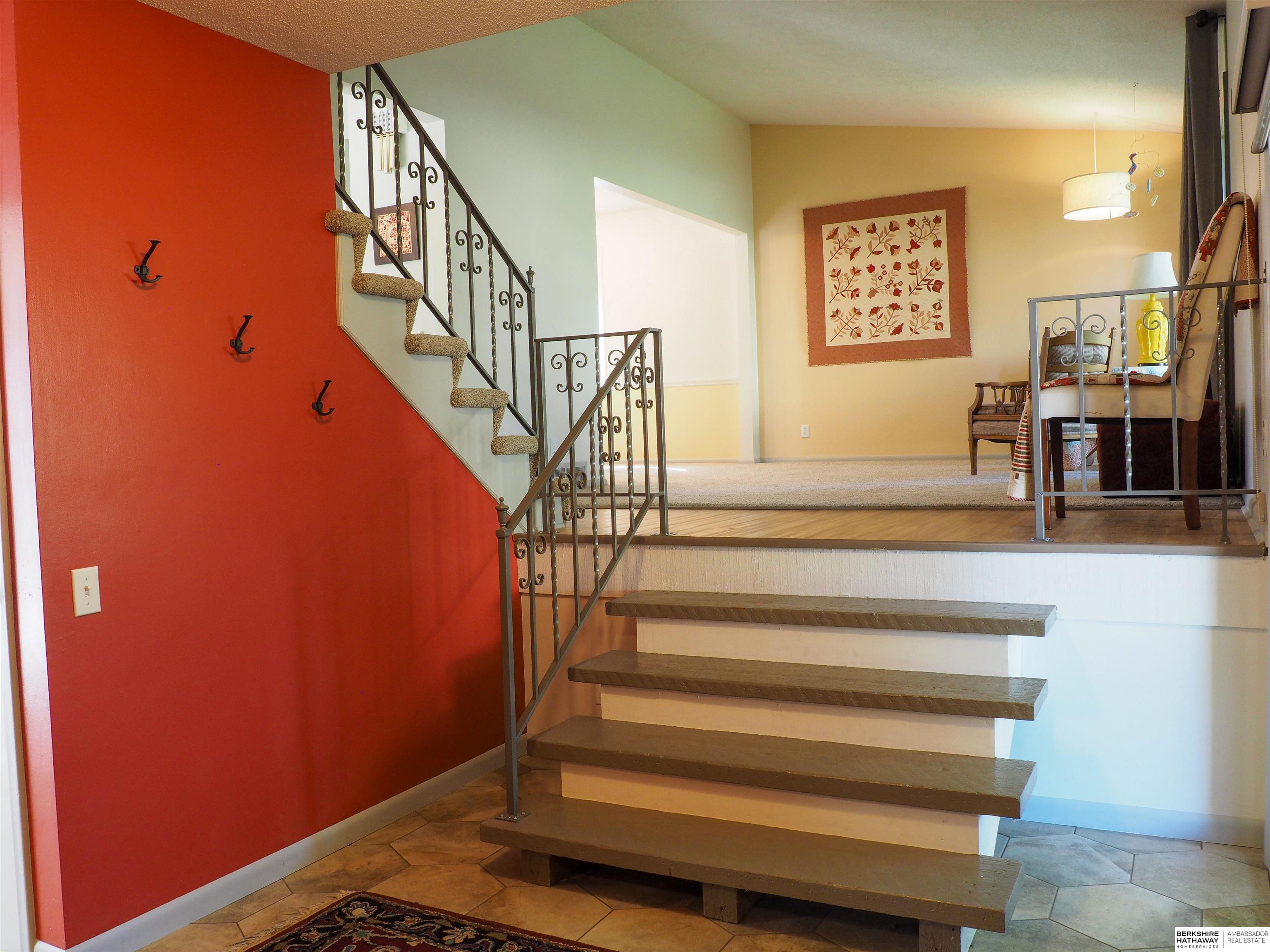 Omaha, Nebraska 68144, United States, 3 Bedrooms Bedrooms, ,2 BathroomsBathrooms,Residential,Active,221336