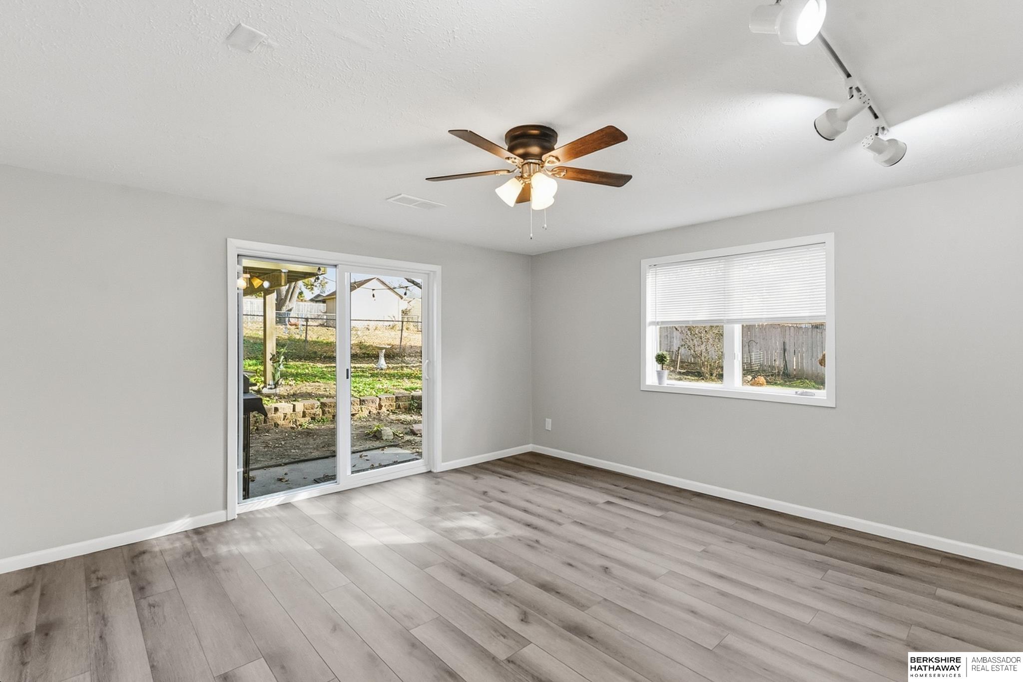 Omaha, Nebraska 68138, United States, 3 Bedrooms Bedrooms, ,2 BathroomsBathrooms,Residential,Active,245052