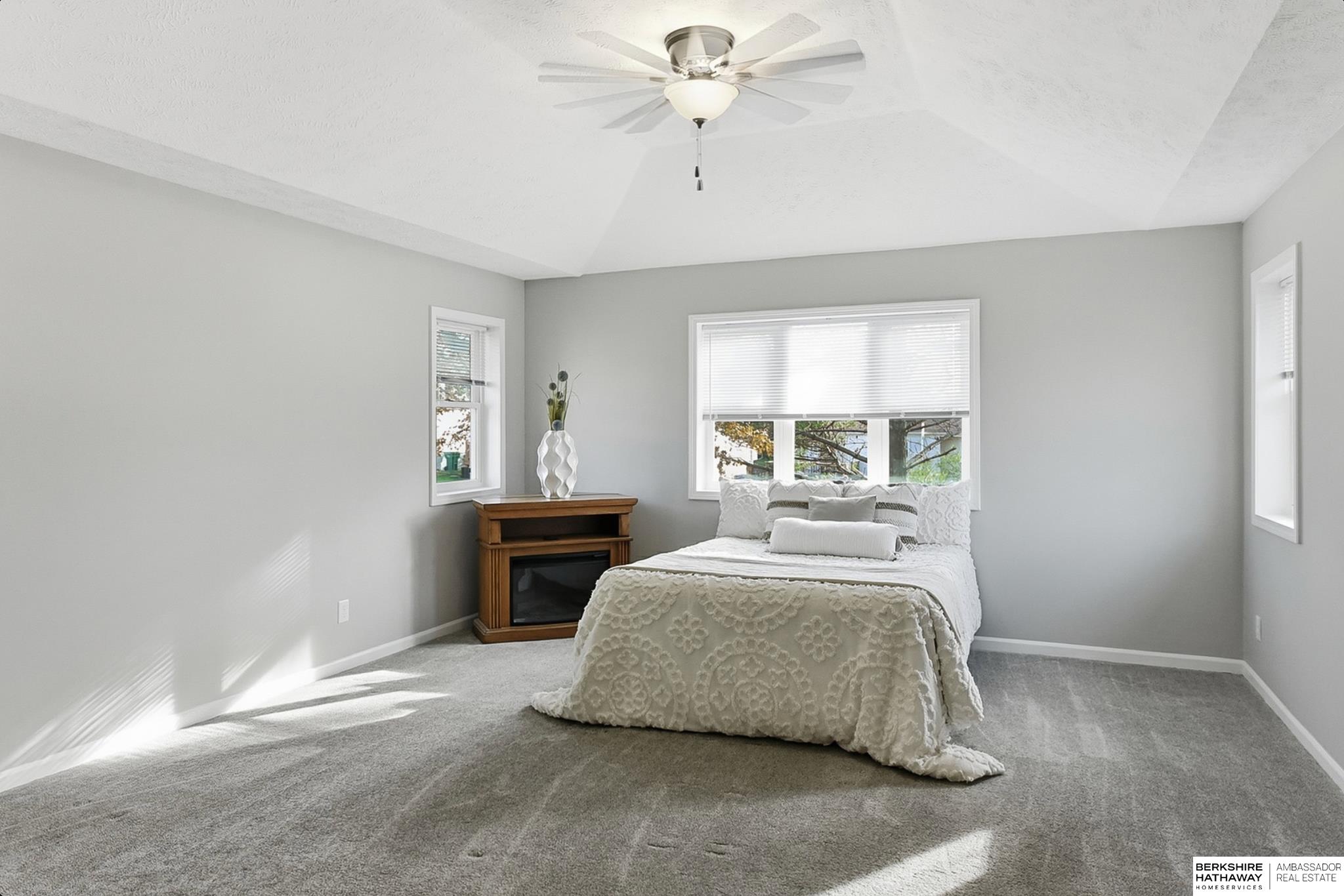 Omaha, Nebraska 68138, United States, 3 Bedrooms Bedrooms, ,2 BathroomsBathrooms,Residential,Active,245052