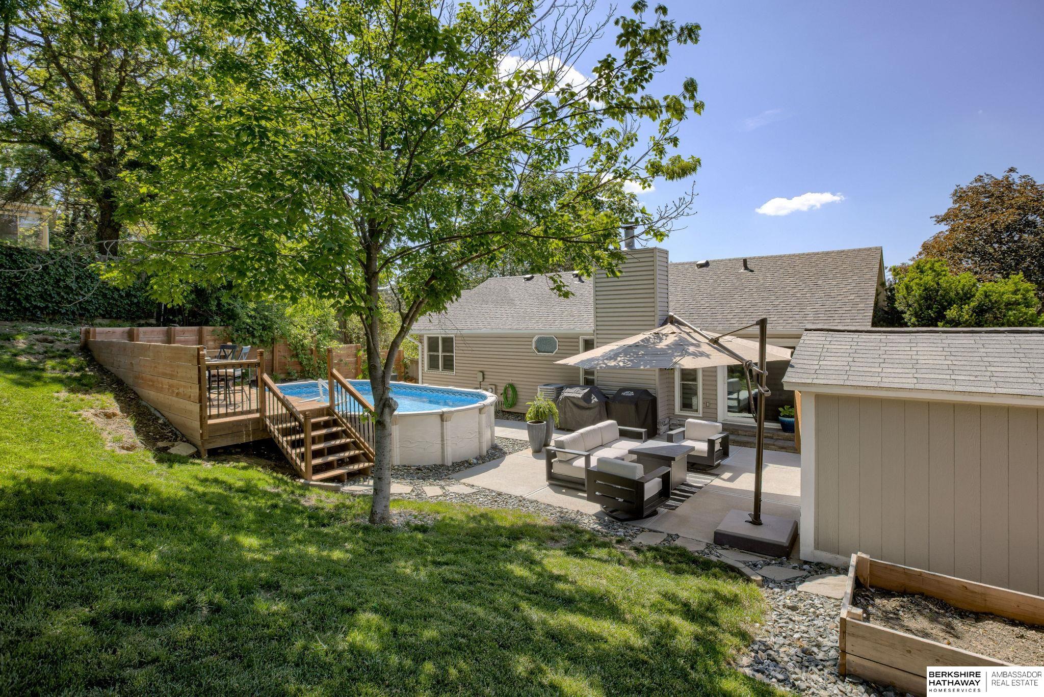 Omaha, Nebraska 68154, United States, 3 Bedrooms Bedrooms, ,3 BathroomsBathrooms,Residential,Pending,160518