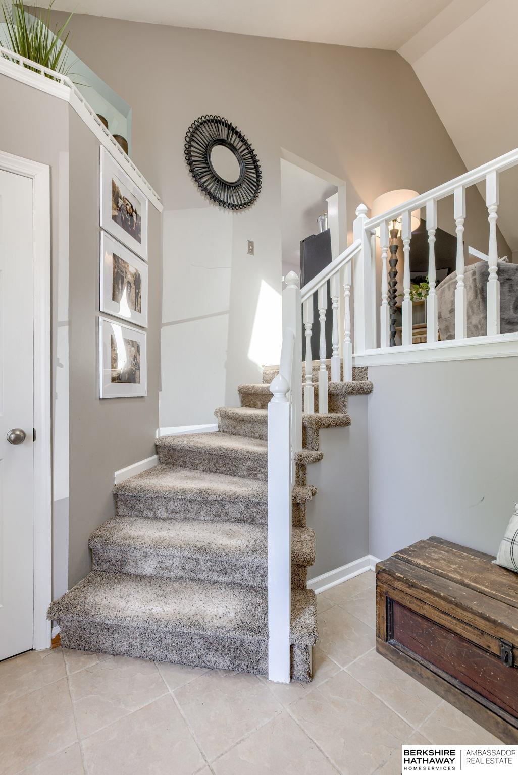 Omaha, Nebraska 68154, United States, 3 Bedrooms Bedrooms, ,3 BathroomsBathrooms,Residential,Pending,160518