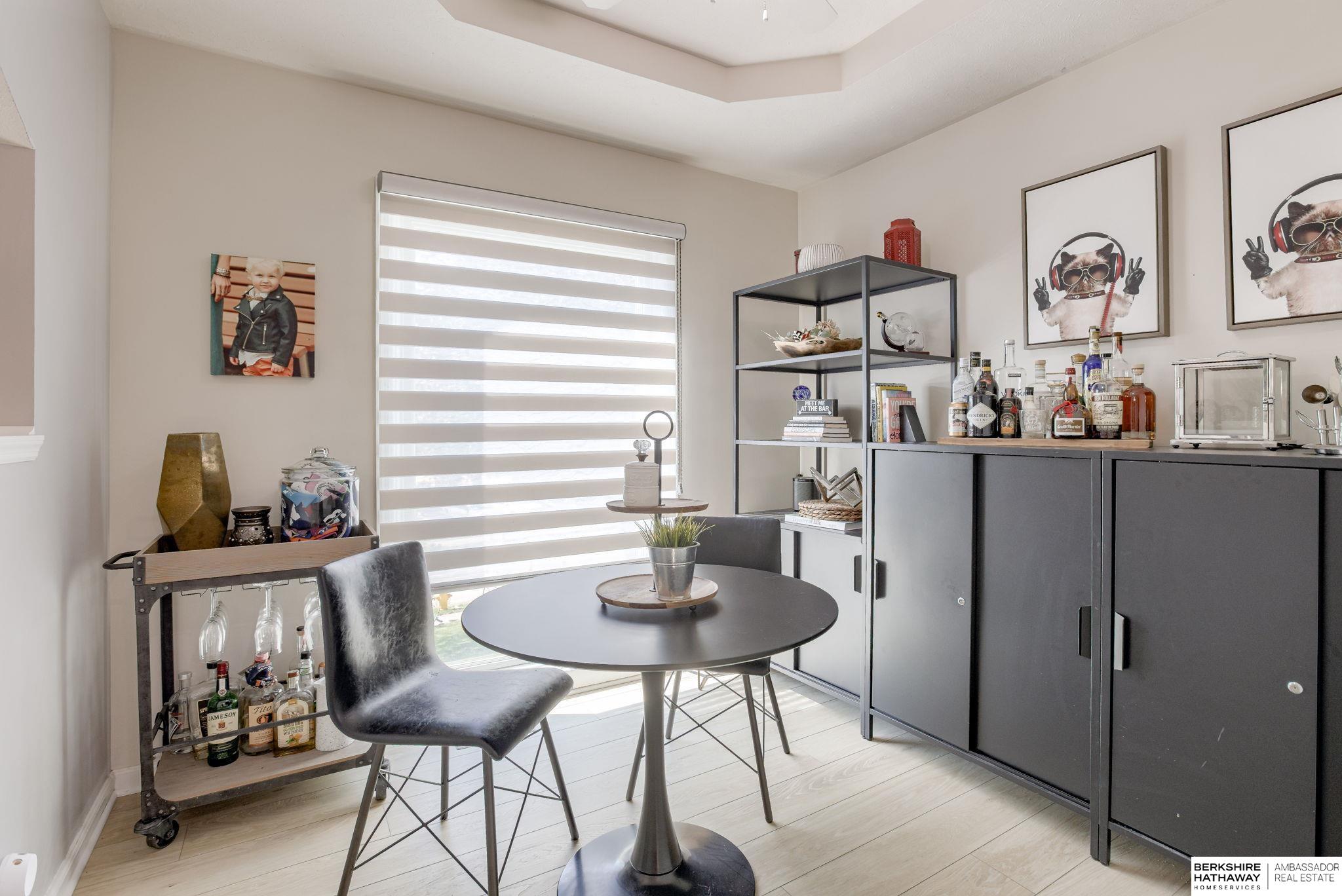 Omaha, Nebraska 68154, United States, 3 Bedrooms Bedrooms, ,3 BathroomsBathrooms,Residential,Pending,160518