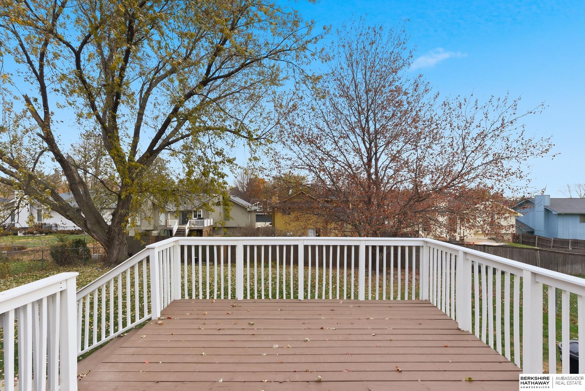 Omaha, Nebraska 68135, United States, 3 Bedrooms Bedrooms, ,2 BathroomsBathrooms,Residential,Active,246410