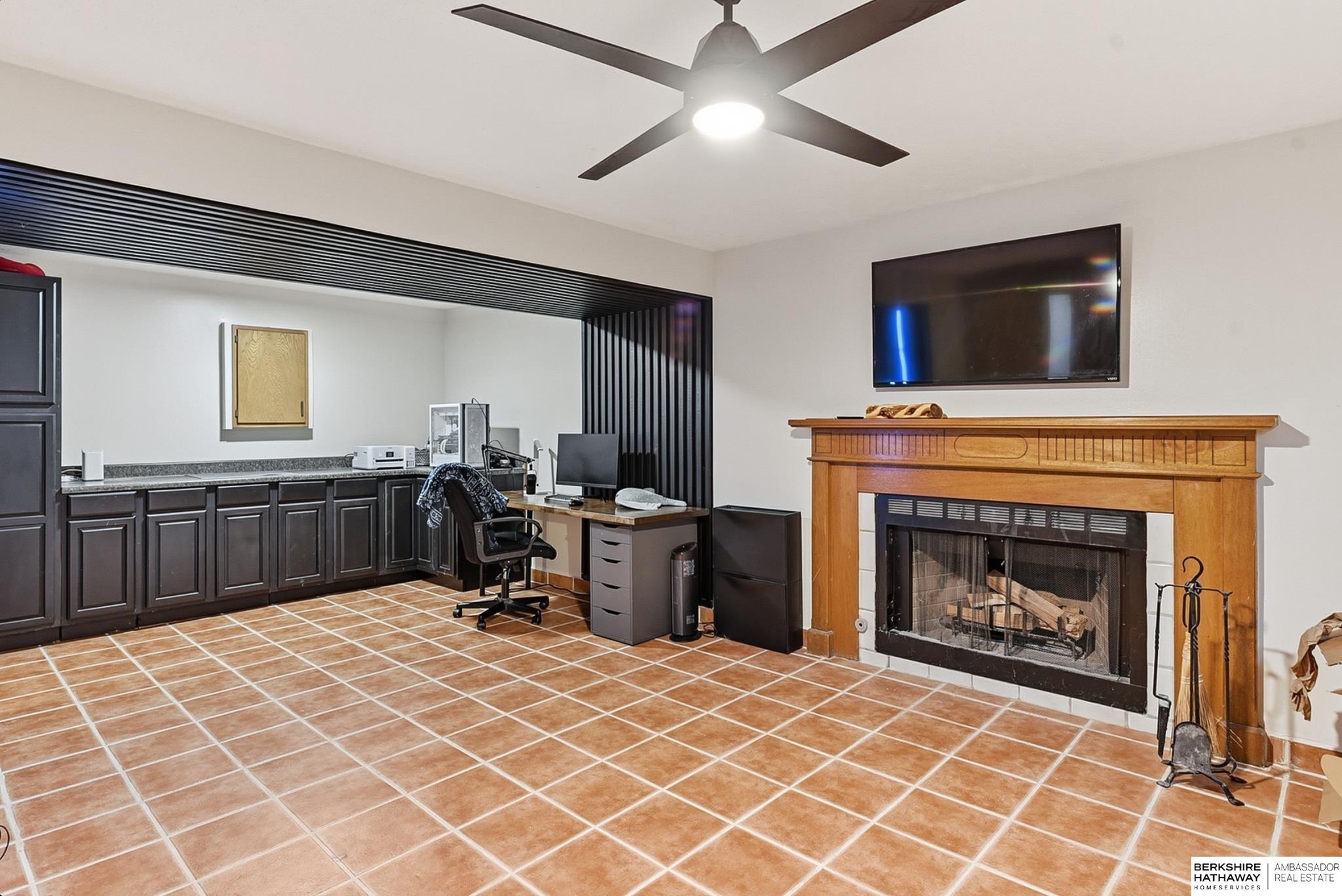 Omaha, Nebraska 68135, United States, 3 Bedrooms Bedrooms, ,2 BathroomsBathrooms,Residential,Active,246410