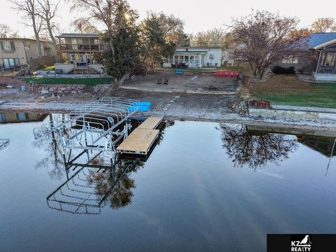 Photo of 2 South Shore Drive, Columbus, NE 68428 (MLS # 22600283)