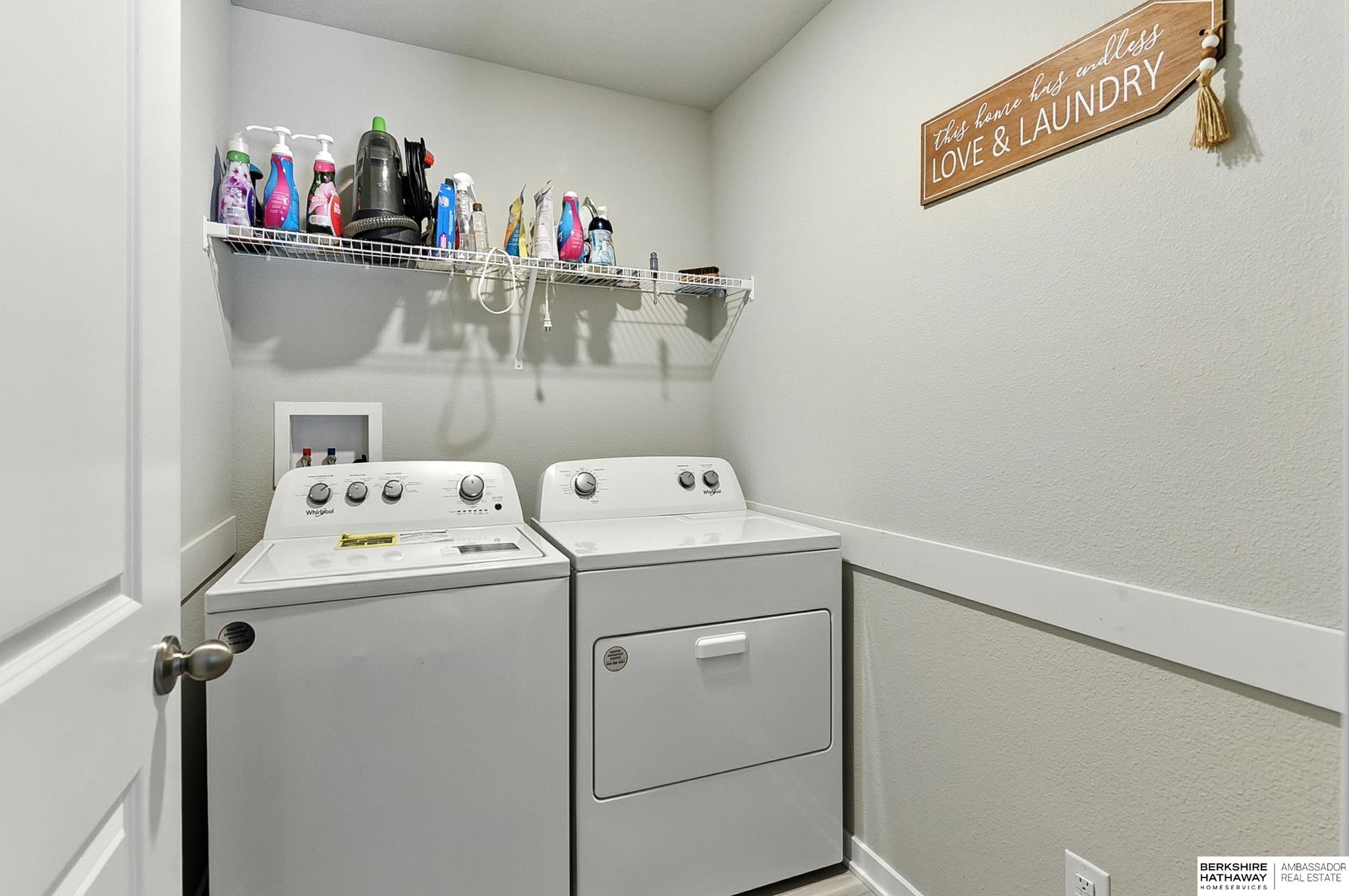 Gretna, Nebraska 68028, United States, 4 Bedrooms Bedrooms, ,2 BathroomsBathrooms,Residential,Pending,216797