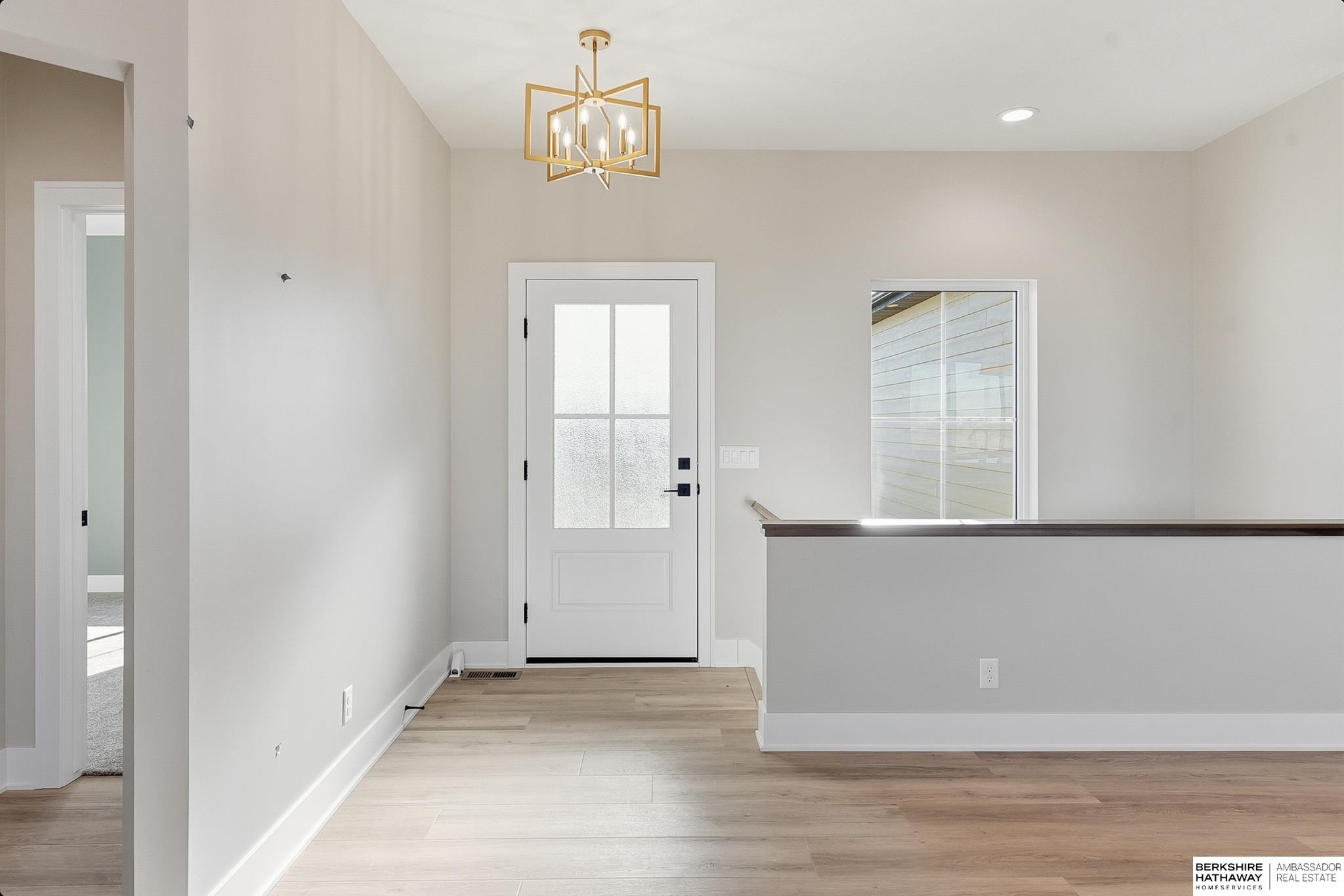 Wahoo, Nebraska 68066, United States, 4 Bedrooms Bedrooms, ,3 BathroomsBathrooms,Residential,Pending,256378