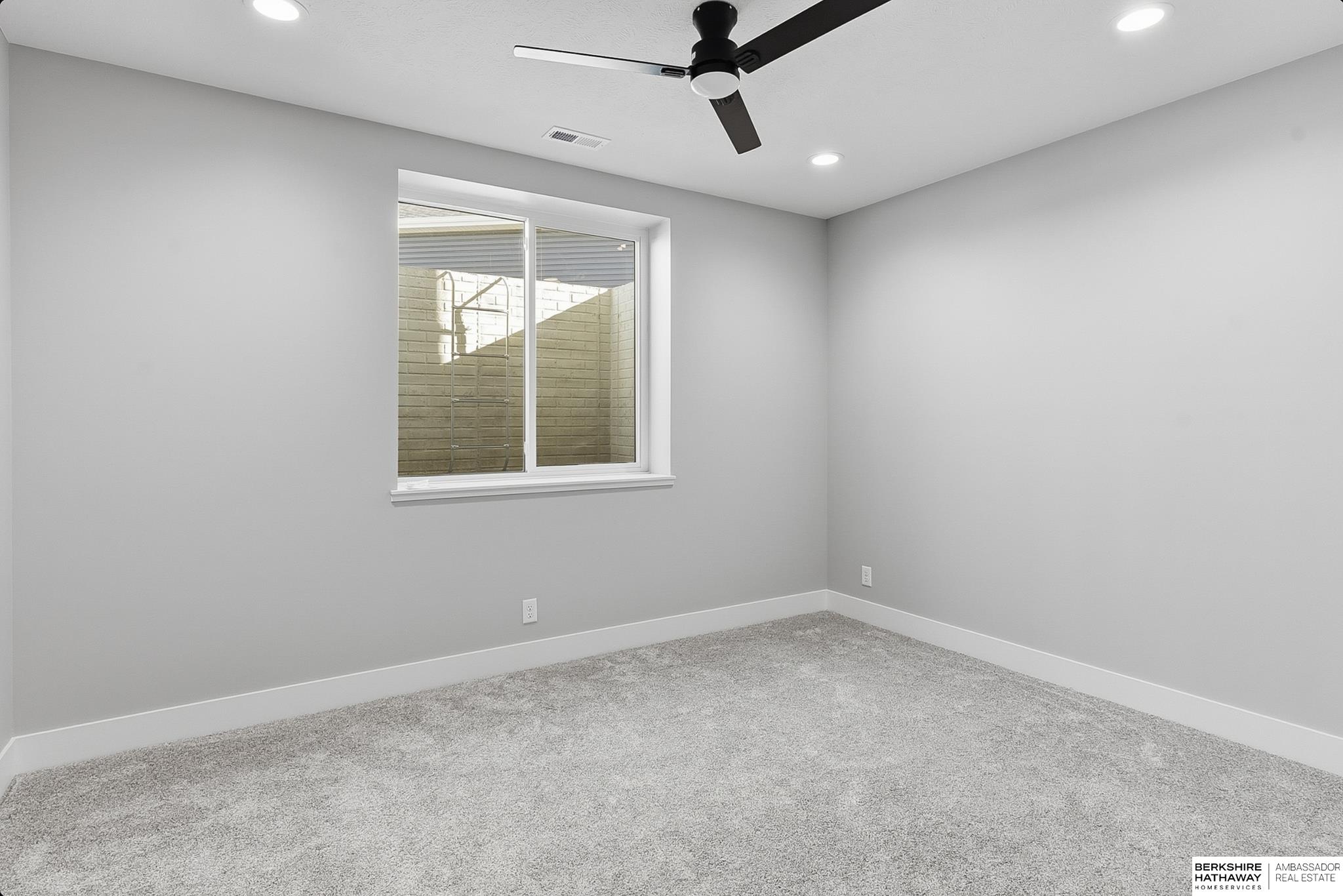 Wahoo, Nebraska 68066, United States, 4 Bedrooms Bedrooms, ,3 BathroomsBathrooms,Residential,Pending,256378