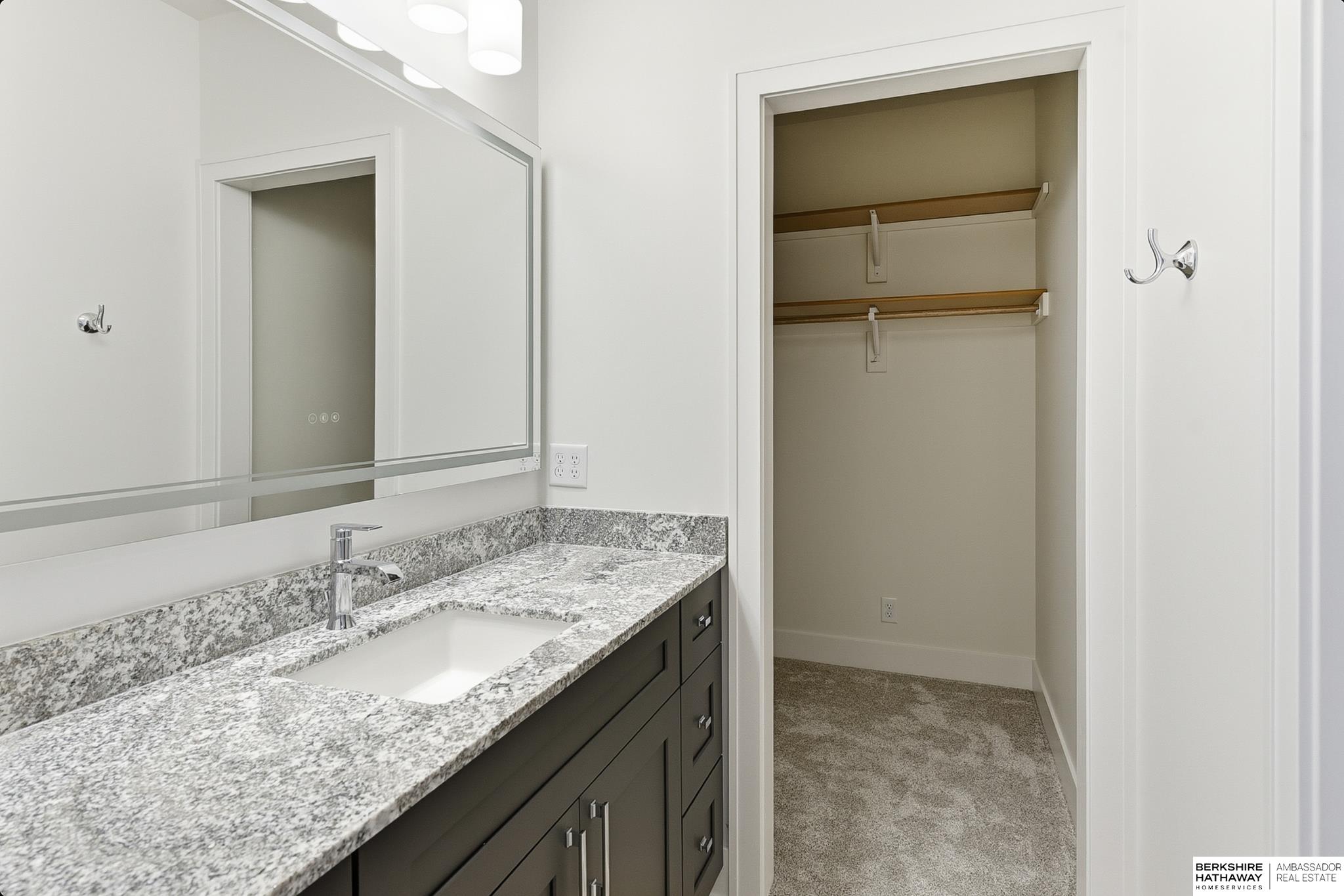 Wahoo, Nebraska 68066, United States, 4 Bedrooms Bedrooms, ,3 BathroomsBathrooms,Residential,Pending,256378