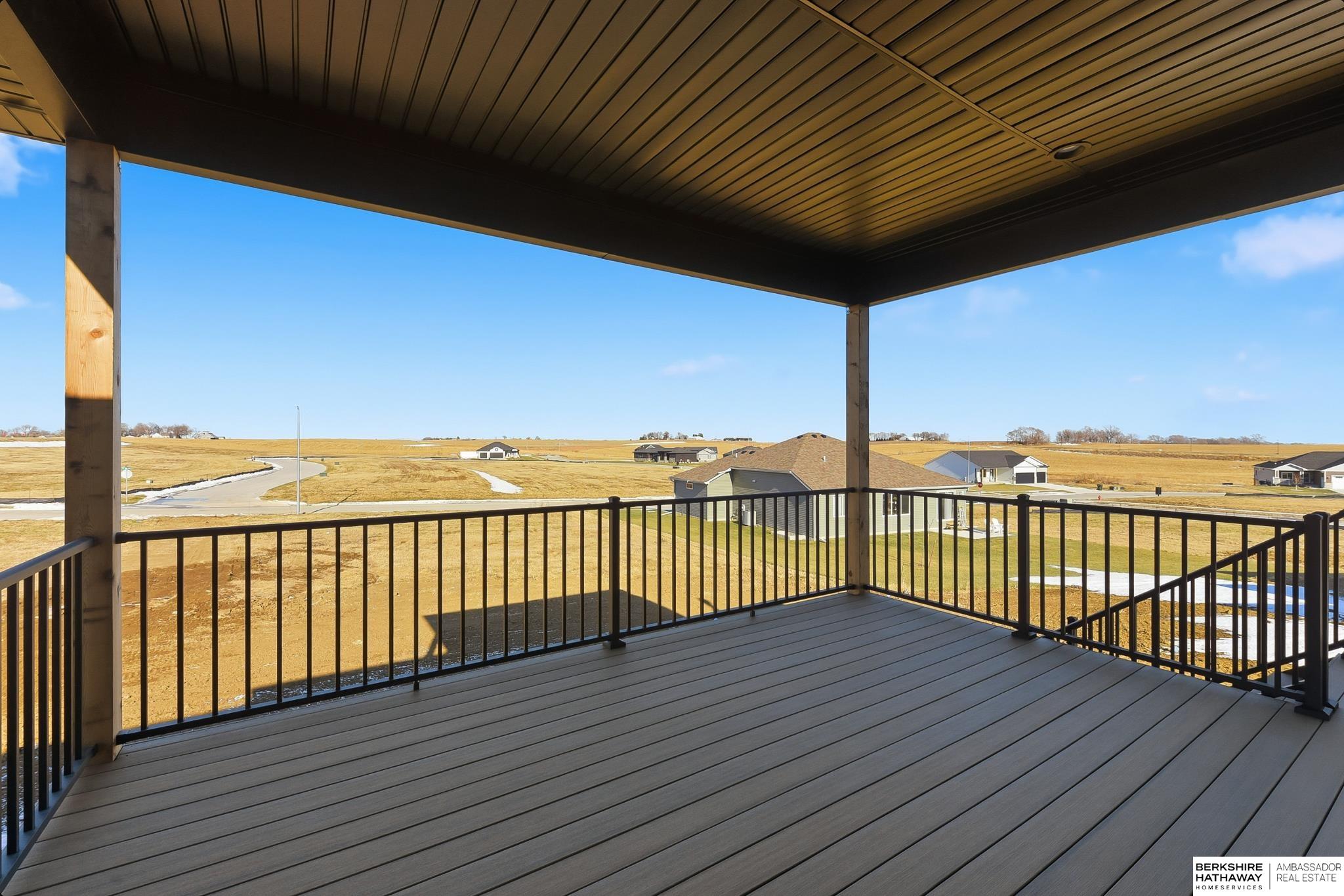 Wahoo, Nebraska 68066, United States, 4 Bedrooms Bedrooms, ,3 BathroomsBathrooms,Residential,Pending,256378