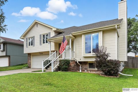 Photo of 14010 S 35th Street, Bellevue, NE 68123 (MLS # 22532542)