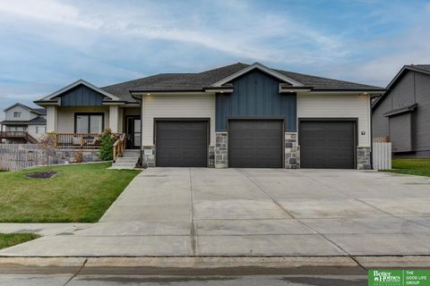 Photo of 11952 S 113th Street, Papillion, NE 68046 (MLS # 22612495)