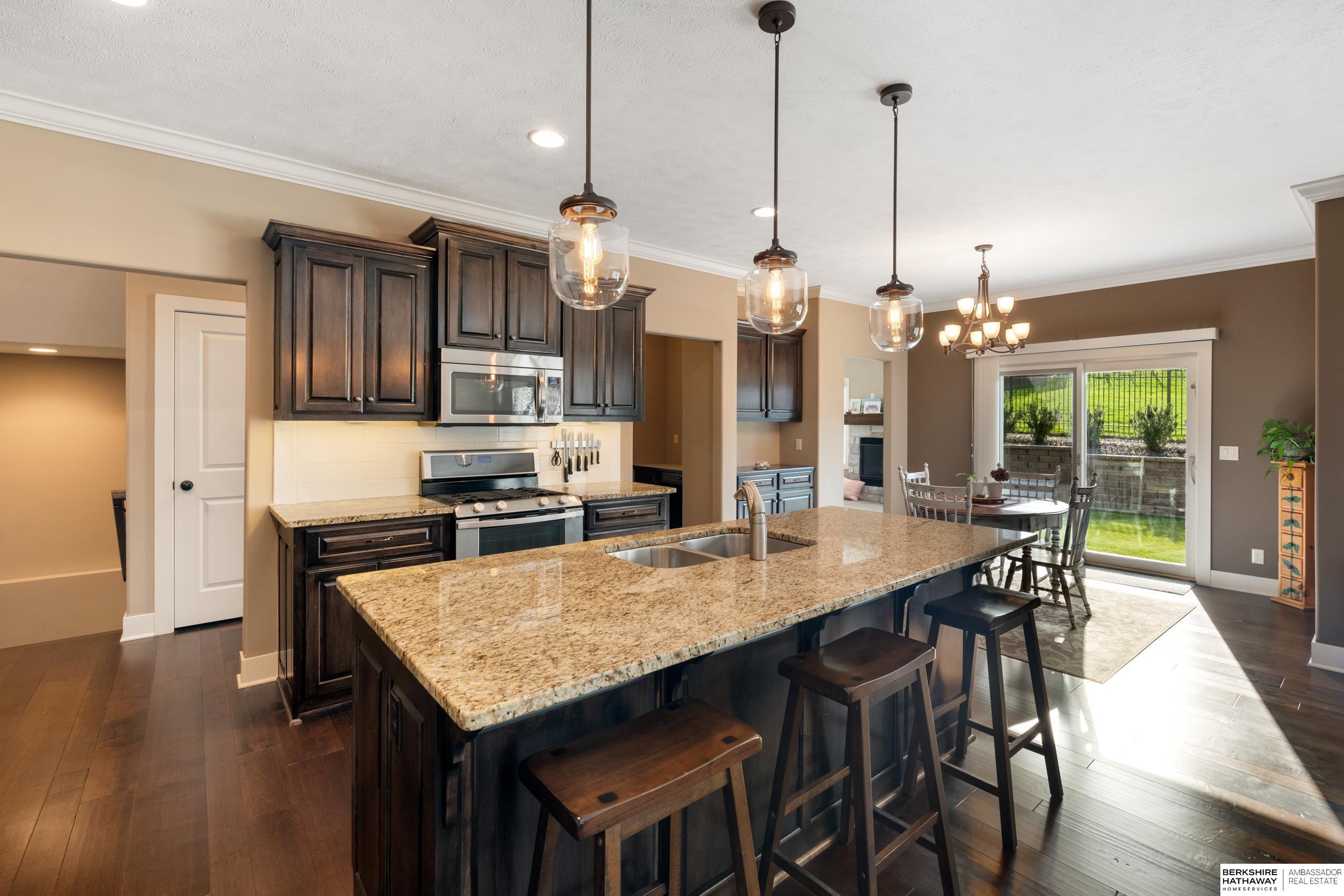 Elkhorn, Nebraska 68022, United States, 4 Bedrooms Bedrooms, ,3 BathroomsBathrooms,Residential,Active,109567