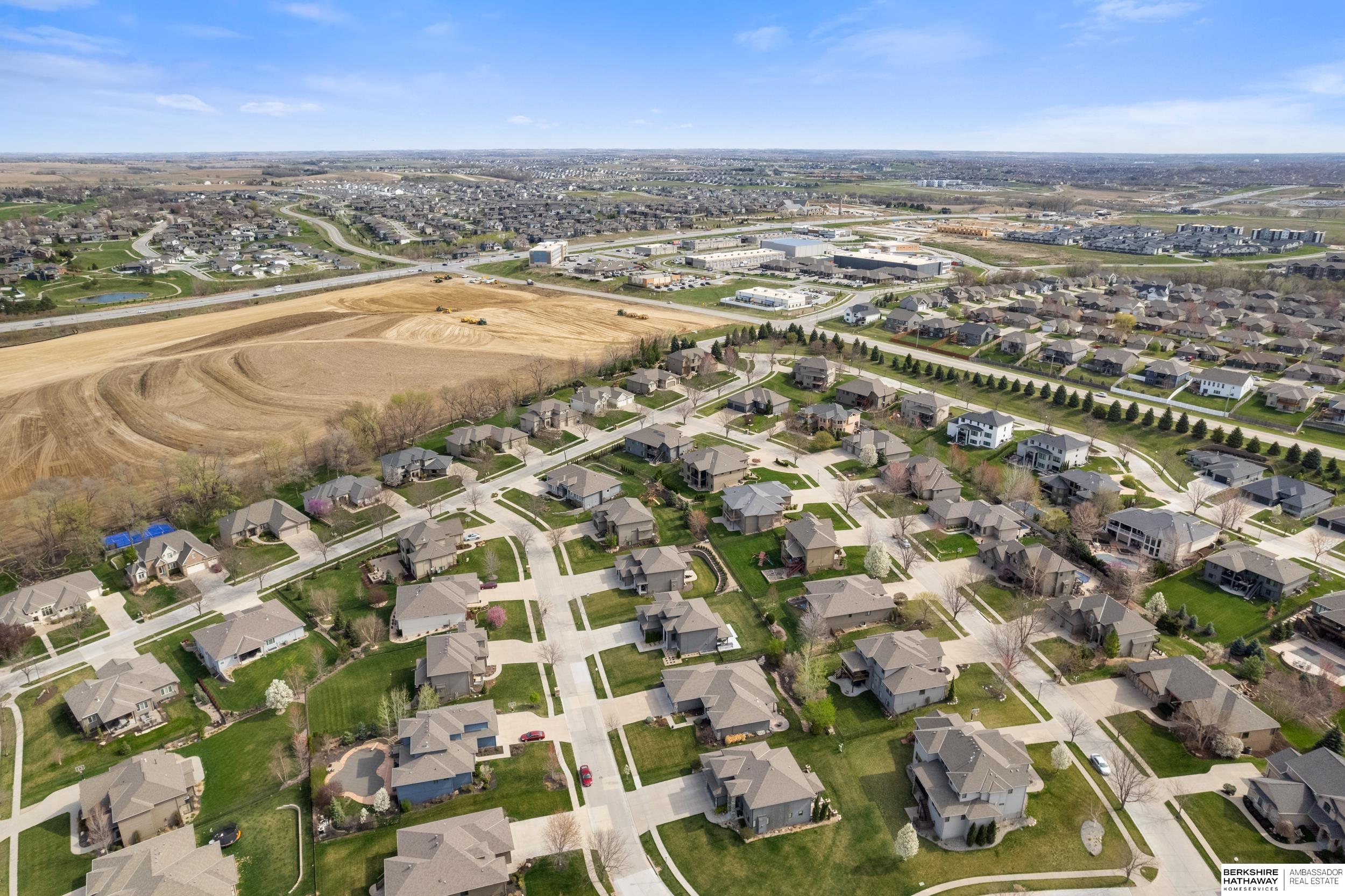 Elkhorn, Nebraska 68022, United States, 4 Bedrooms Bedrooms, ,3 BathroomsBathrooms,Residential,Active,109567