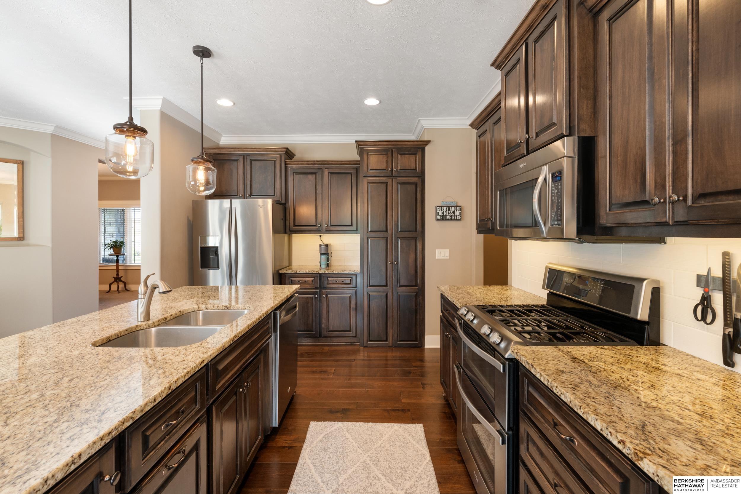 Elkhorn, Nebraska 68022, United States, 4 Bedrooms Bedrooms, ,3 BathroomsBathrooms,Residential,Active,109567