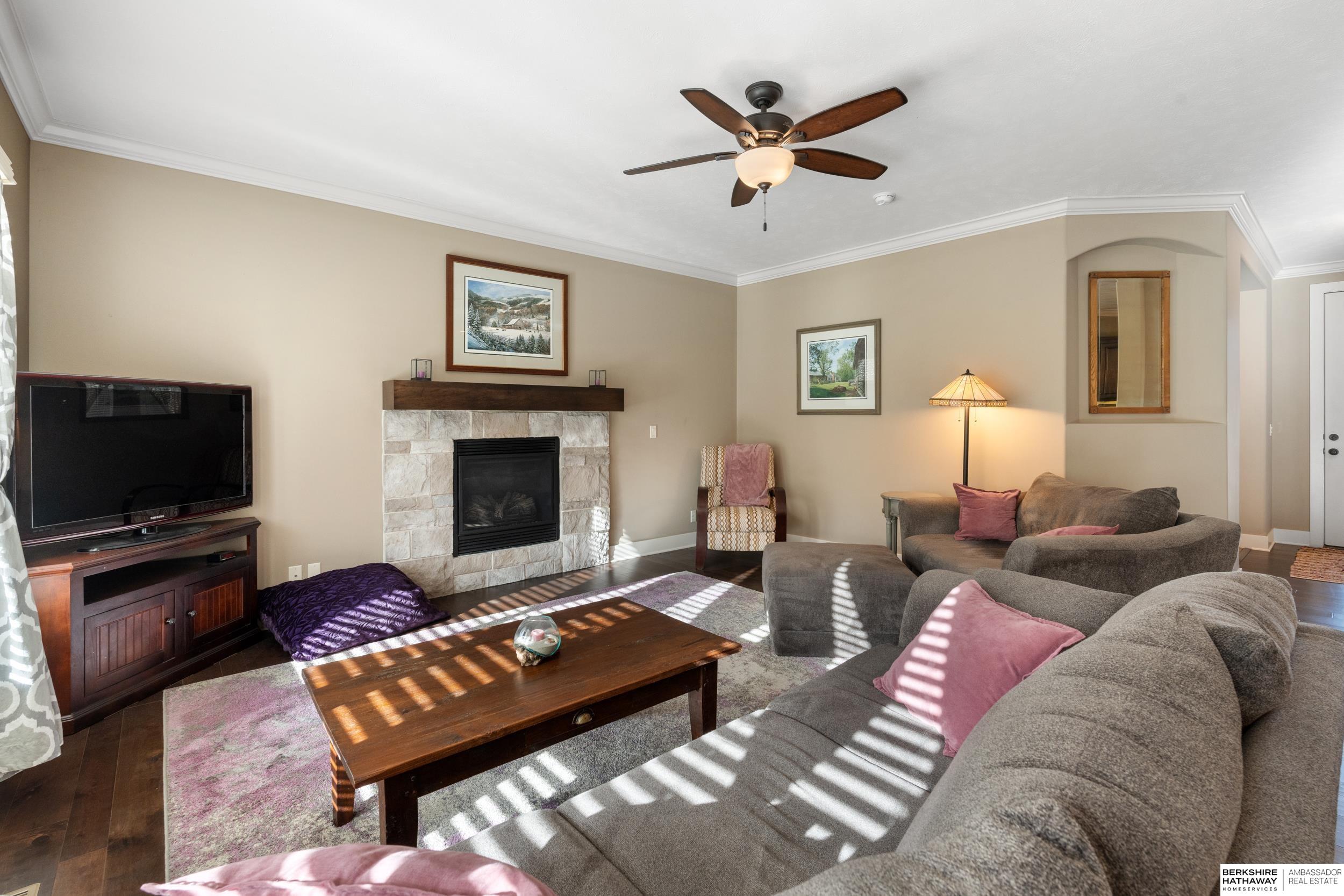 Elkhorn, Nebraska 68022, United States, 4 Bedrooms Bedrooms, ,3 BathroomsBathrooms,Residential,Active,109567